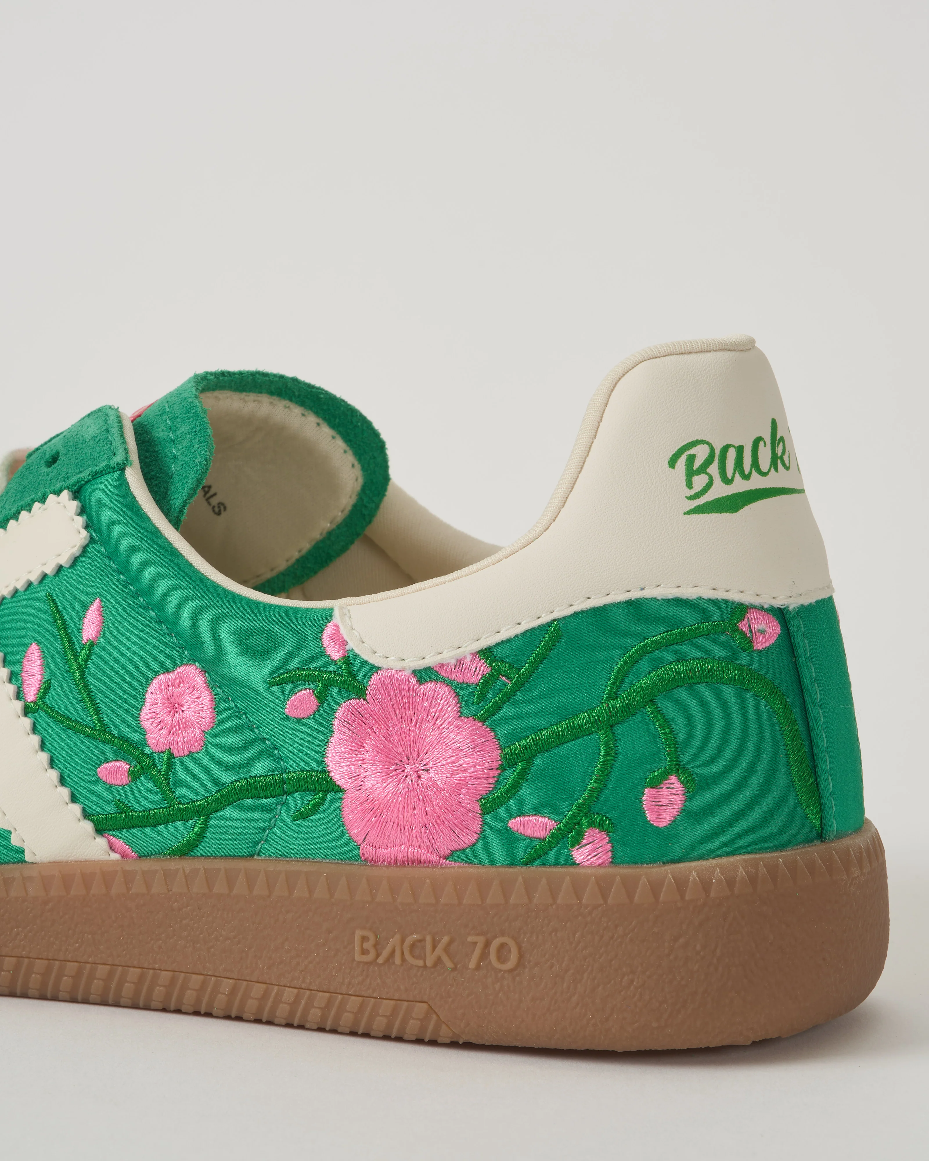 ghost sneaker - Image 4