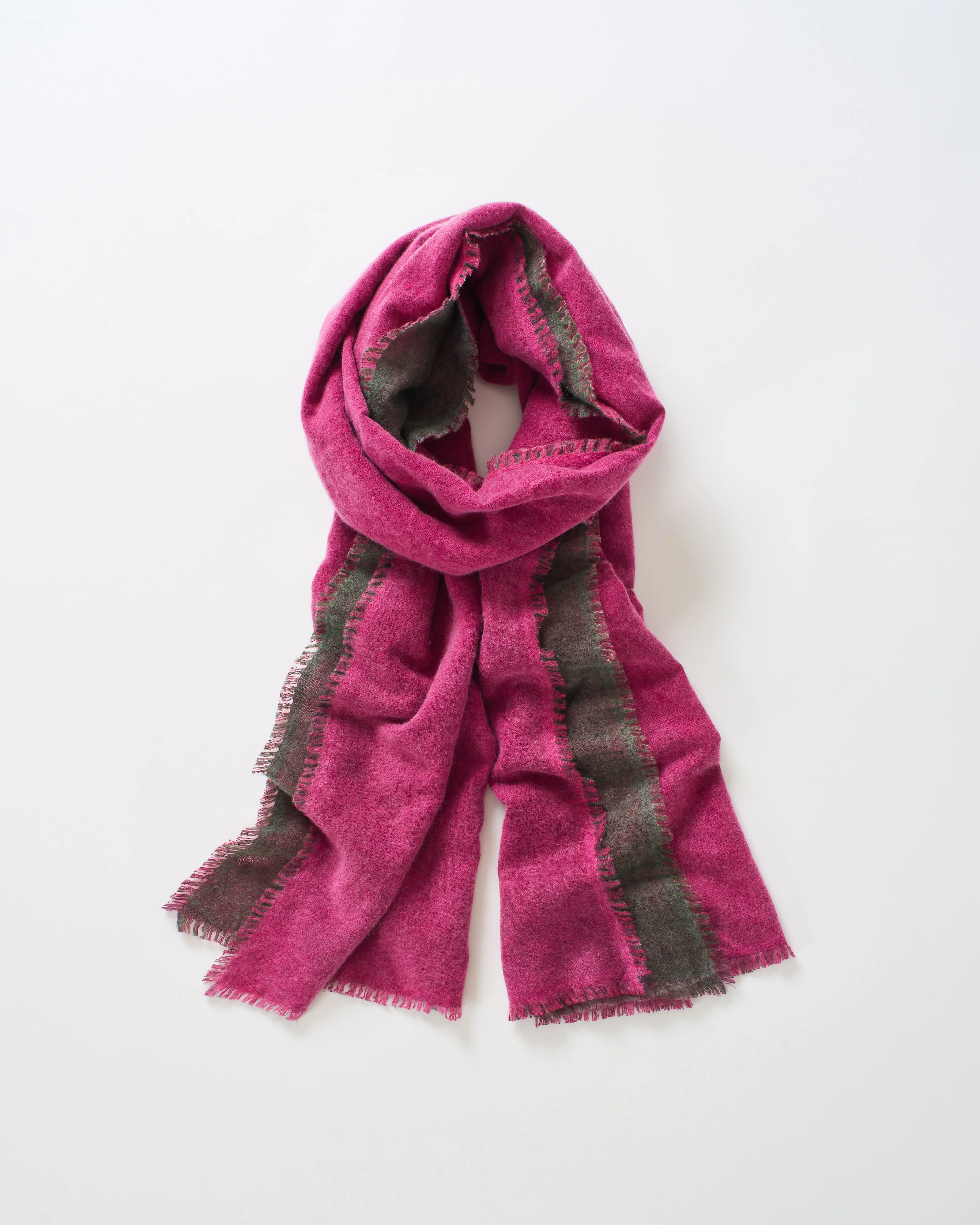 1/28 double faced cashmere spray print