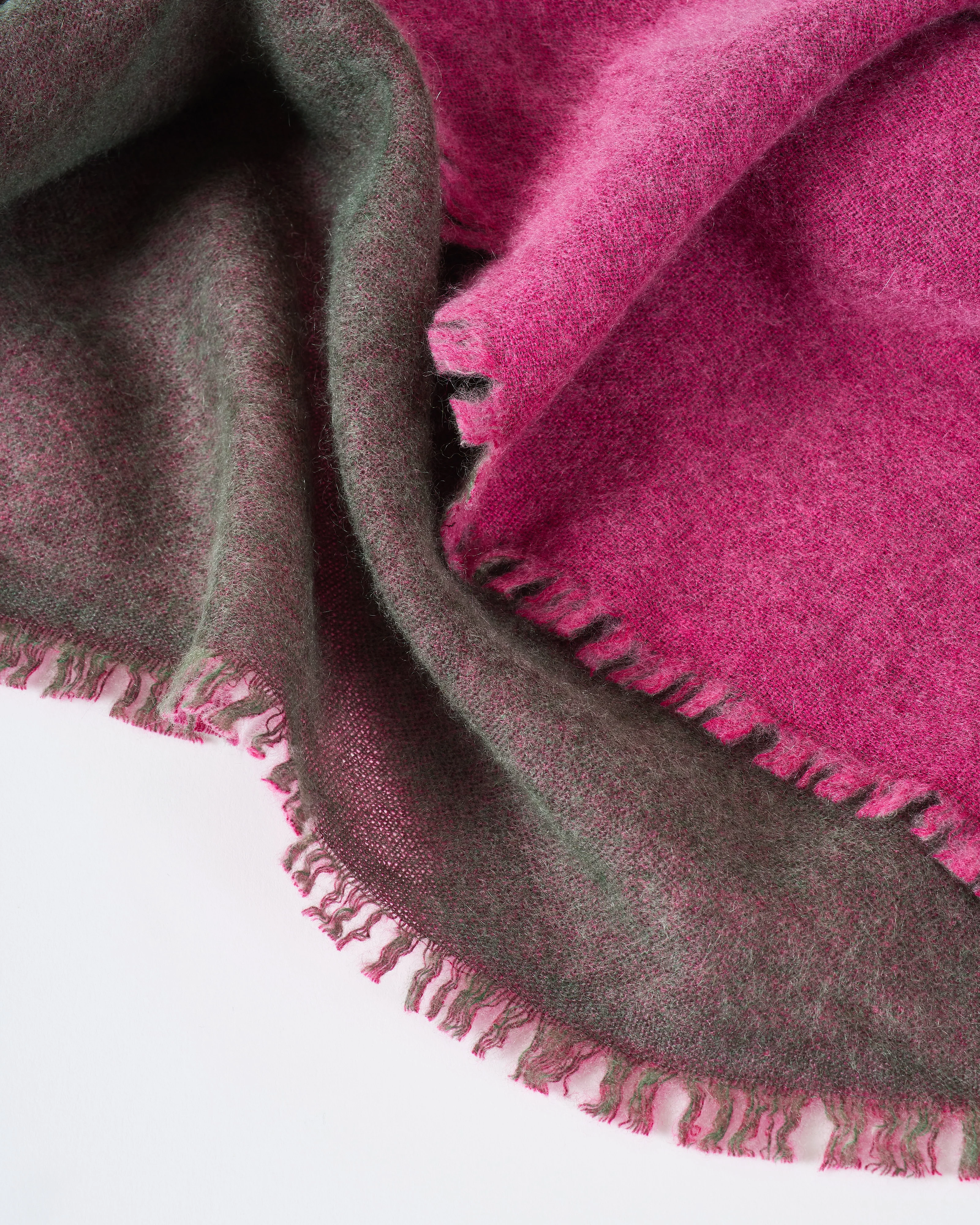 1/28 double faced cashmere spray print - Image 3