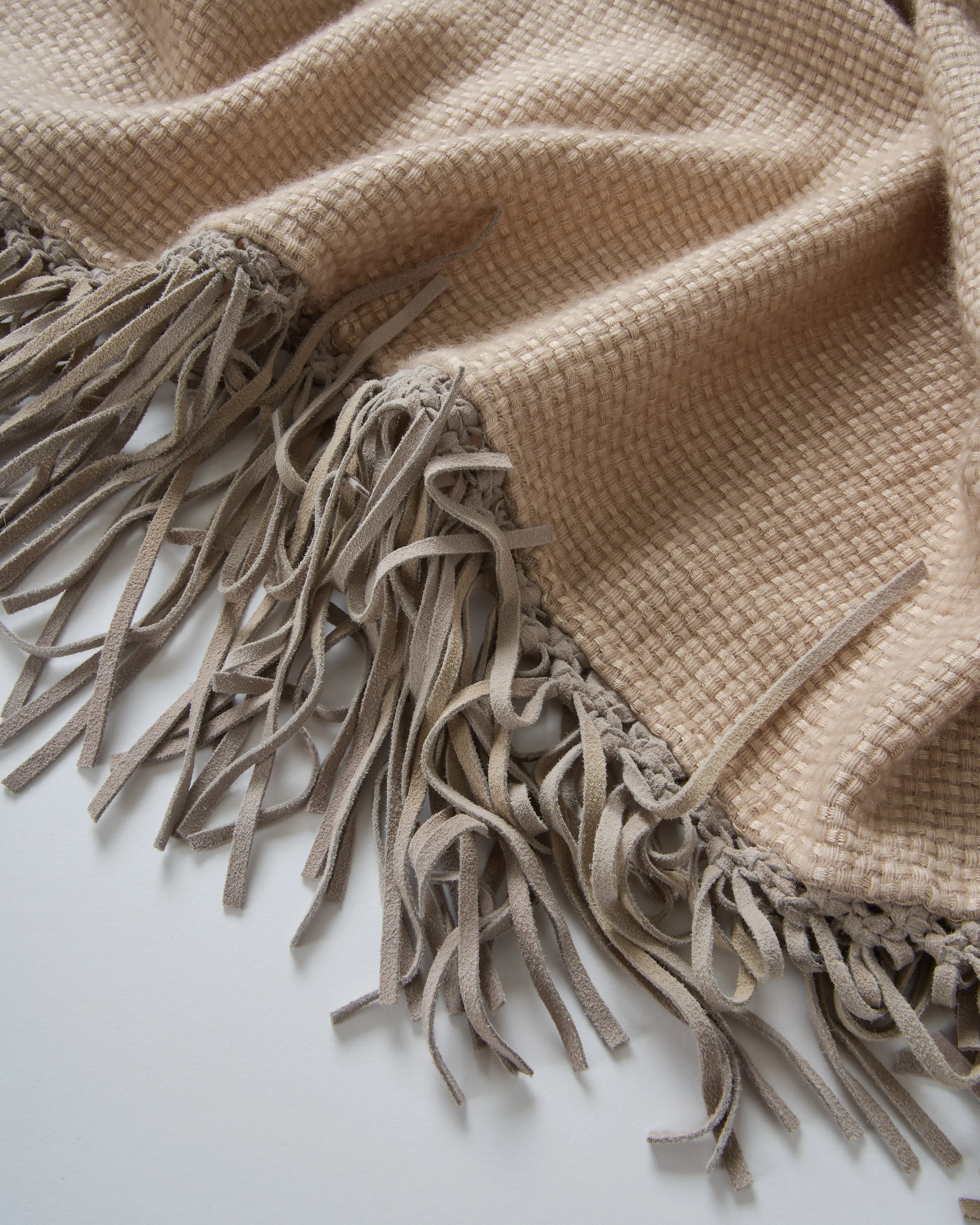 tiny basket weave triangle scarf with fringe - Image 2