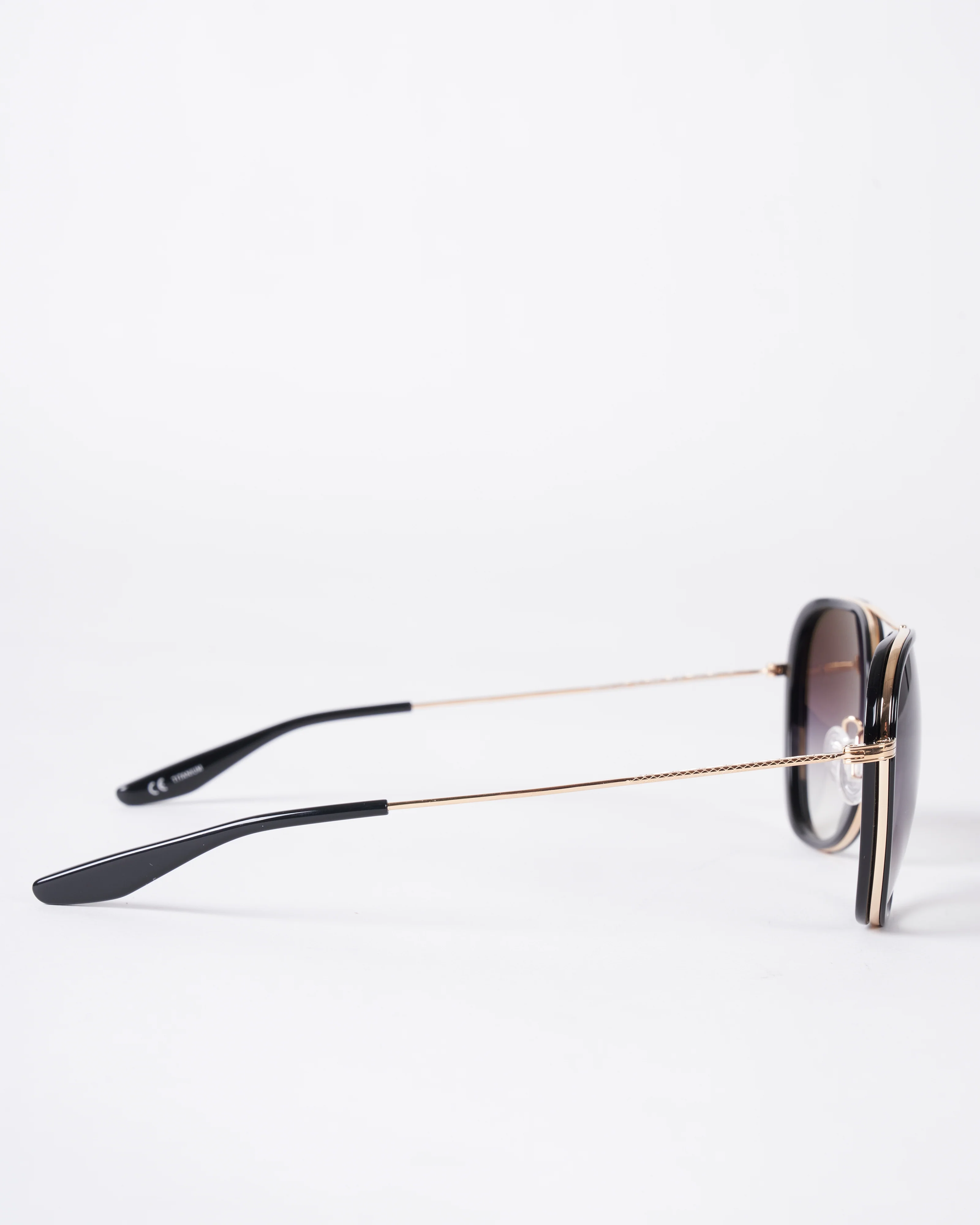 gesner - black / gold / smolder - Image 2