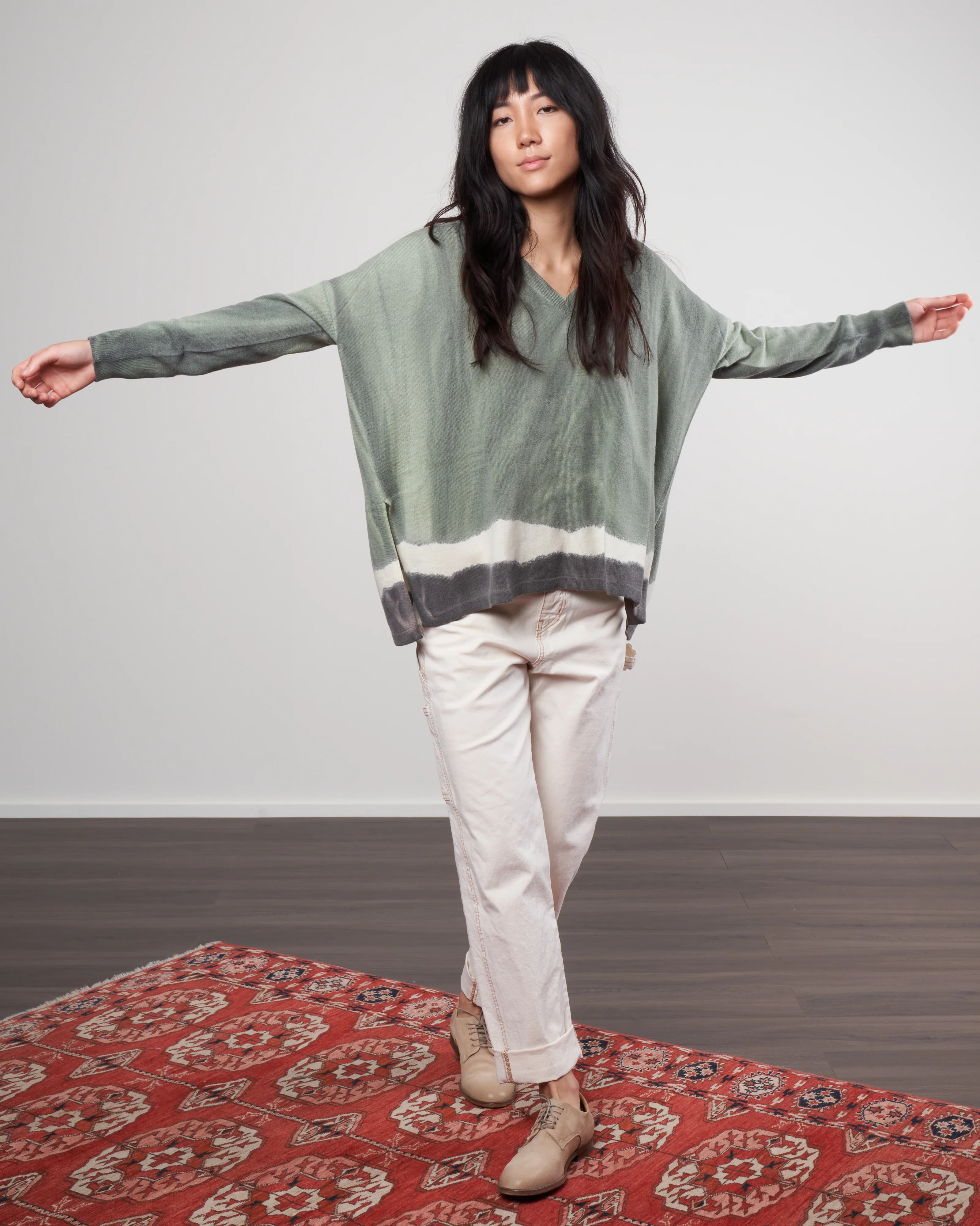 wool/cashmere oversized vneck pullover - olive hedge - Image 2