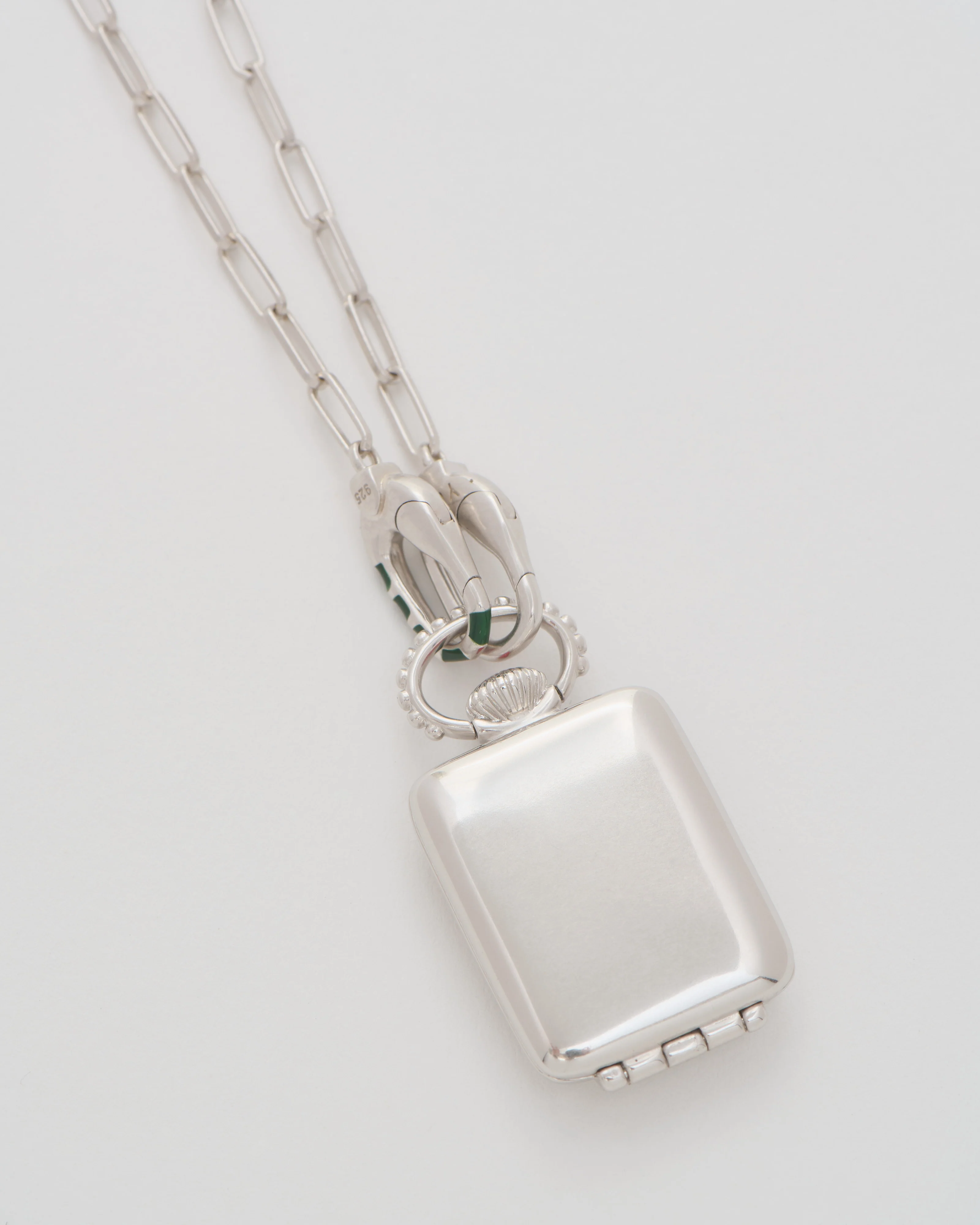 the ace vault (ss) w/ silver paperclip chain - Image 4