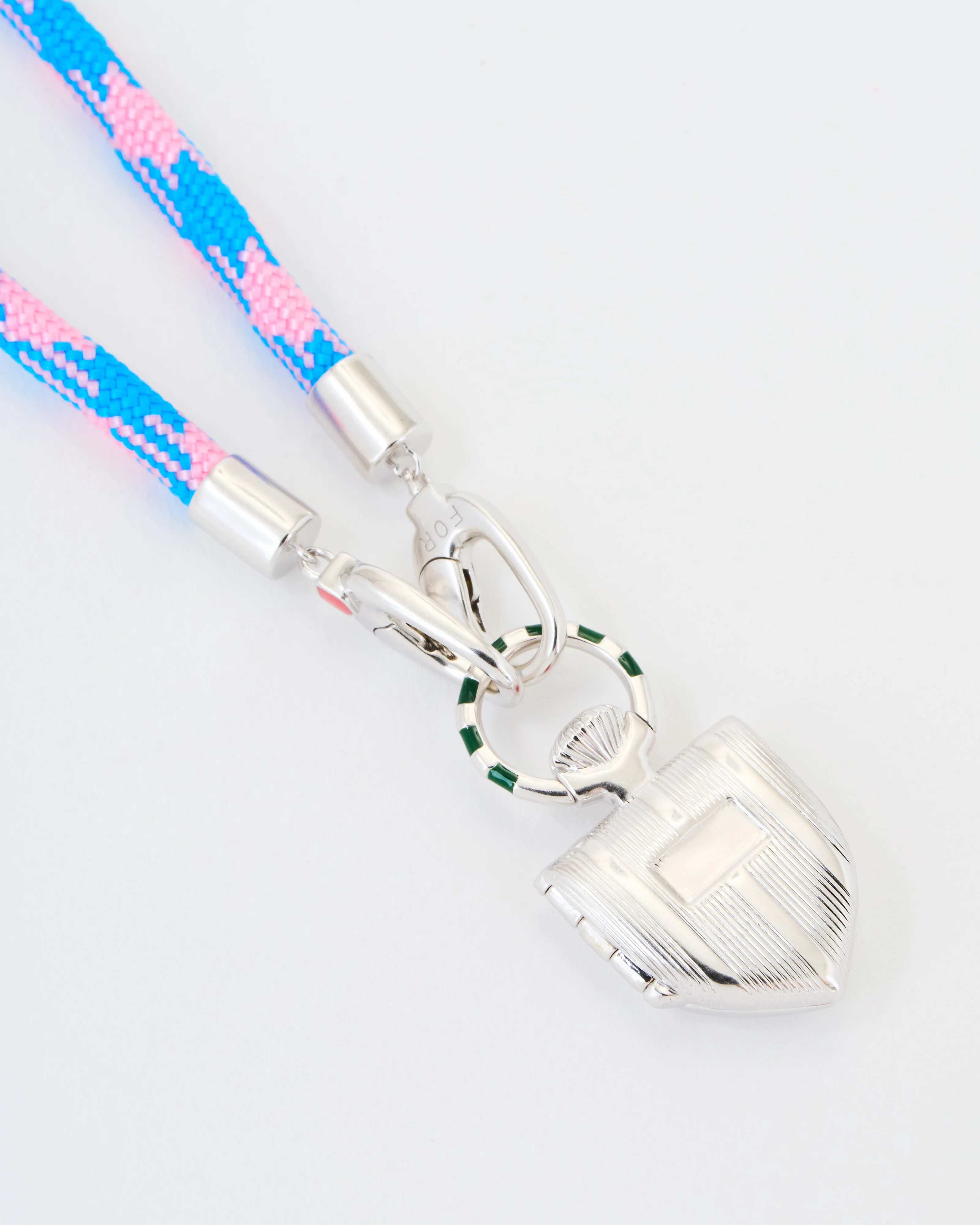 the curiouser vault (ss) w/ seafarer bold cord - Image 5