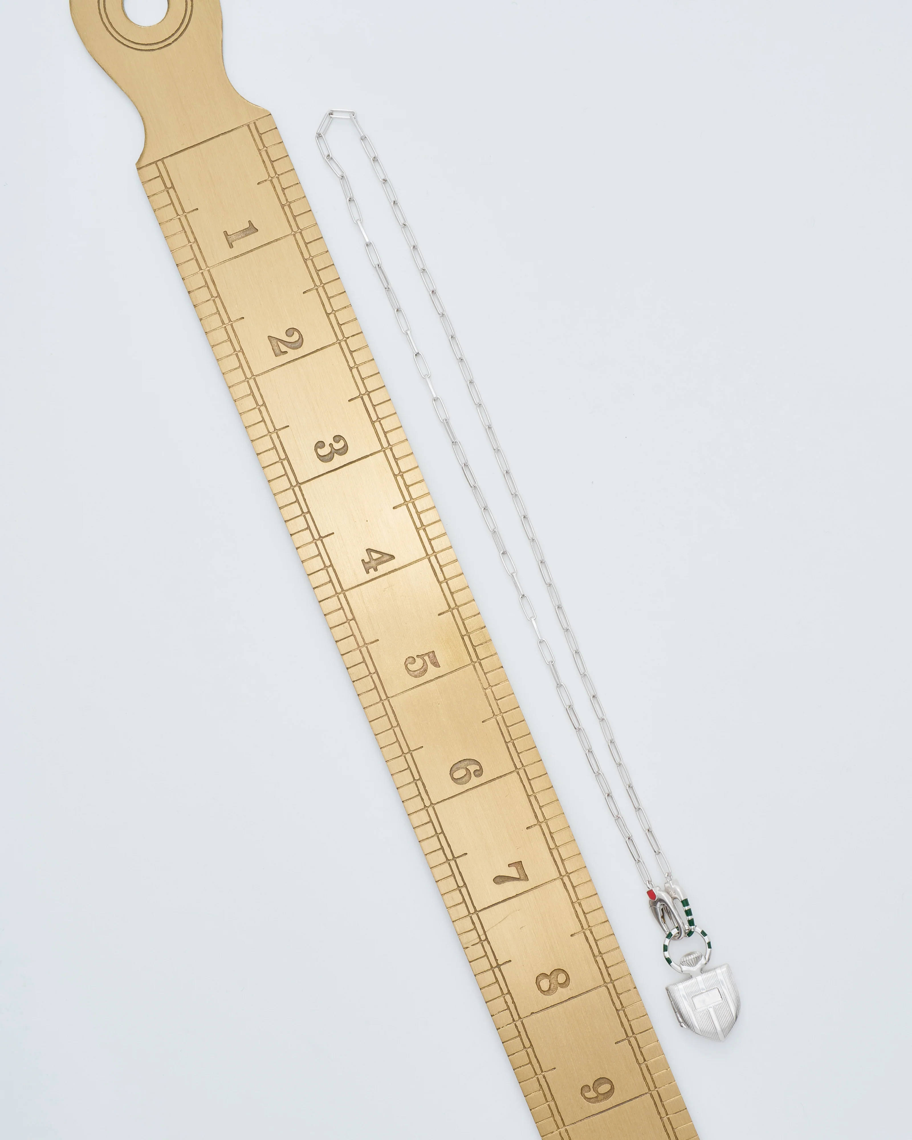 the curiouser vault (ss) w/ silver paperclip chain - Image 10