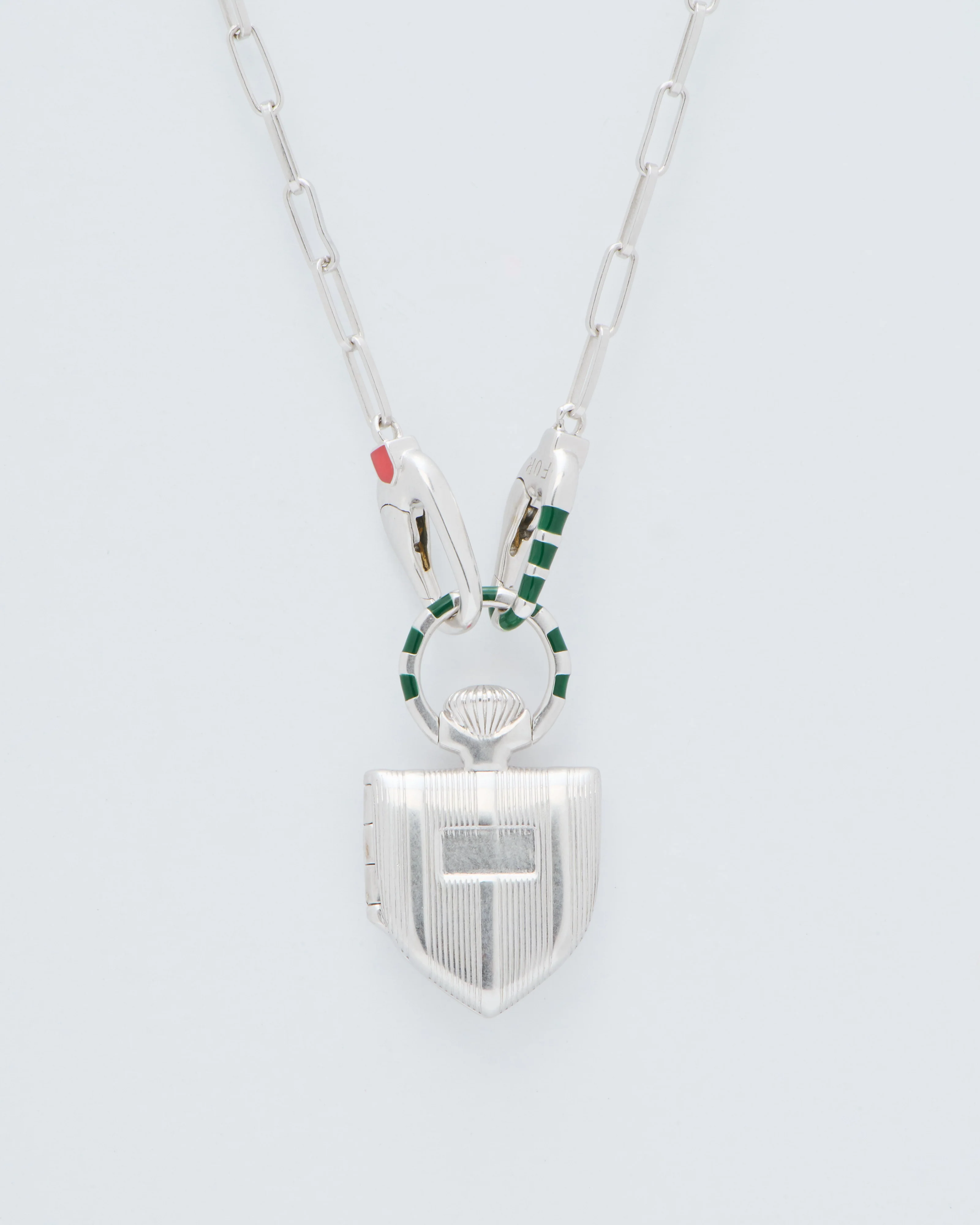 the curiouser vault (ss) w/ silver paperclip chain - Image 2