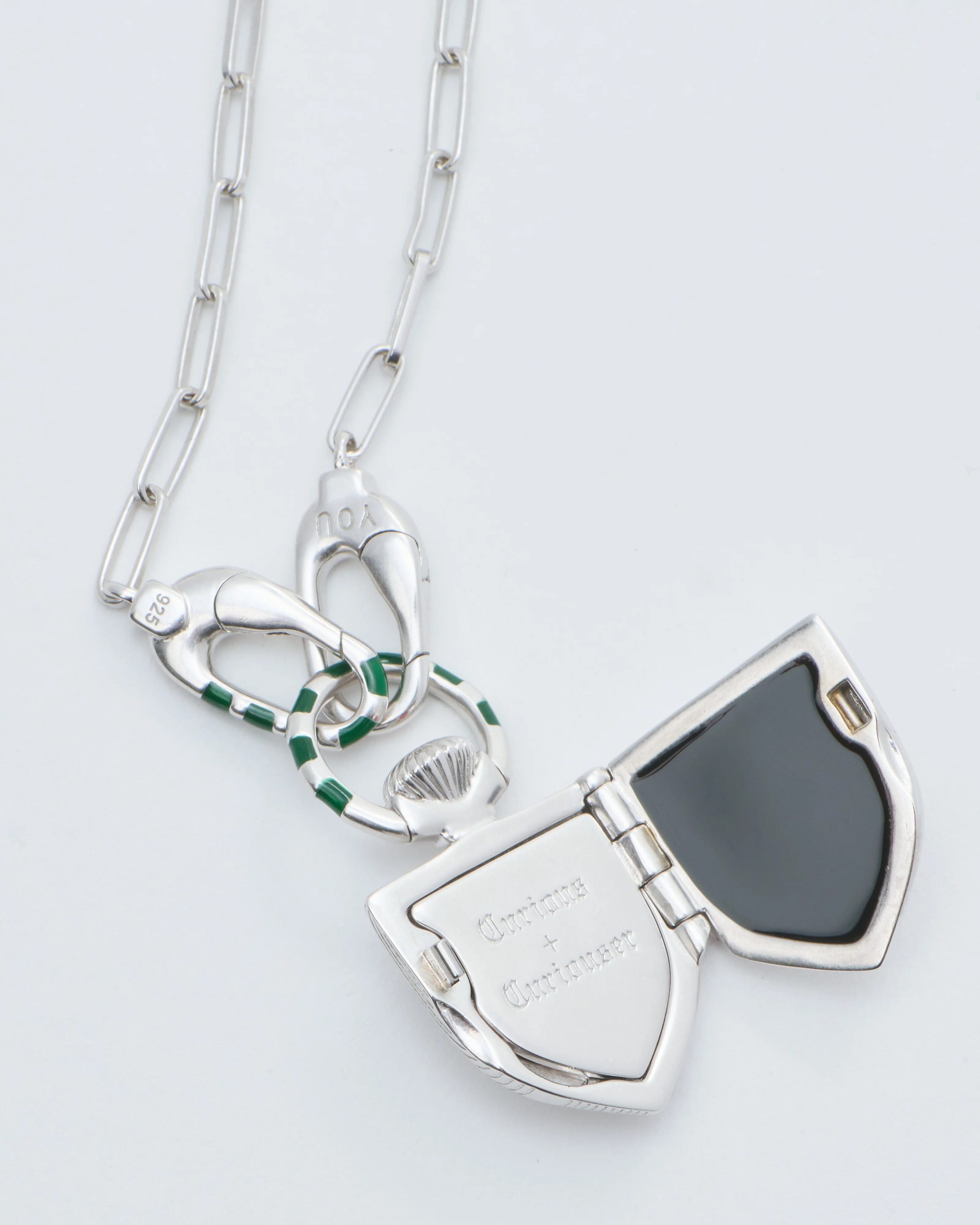 the curiouser vault (ss) w/ silver paperclip chain - Image 6