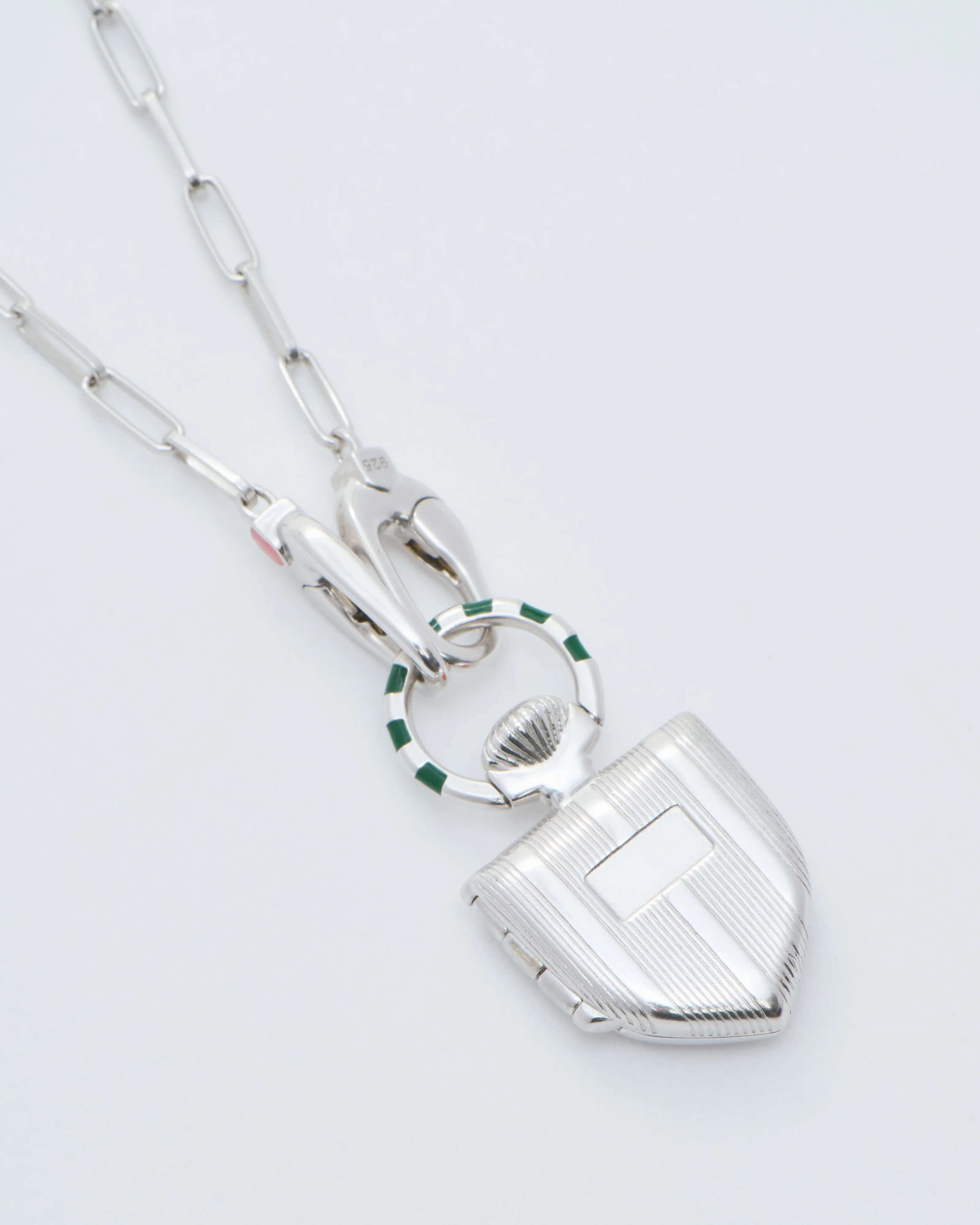 the curiouser vault (ss) w/ silver paperclip chain - Image 4