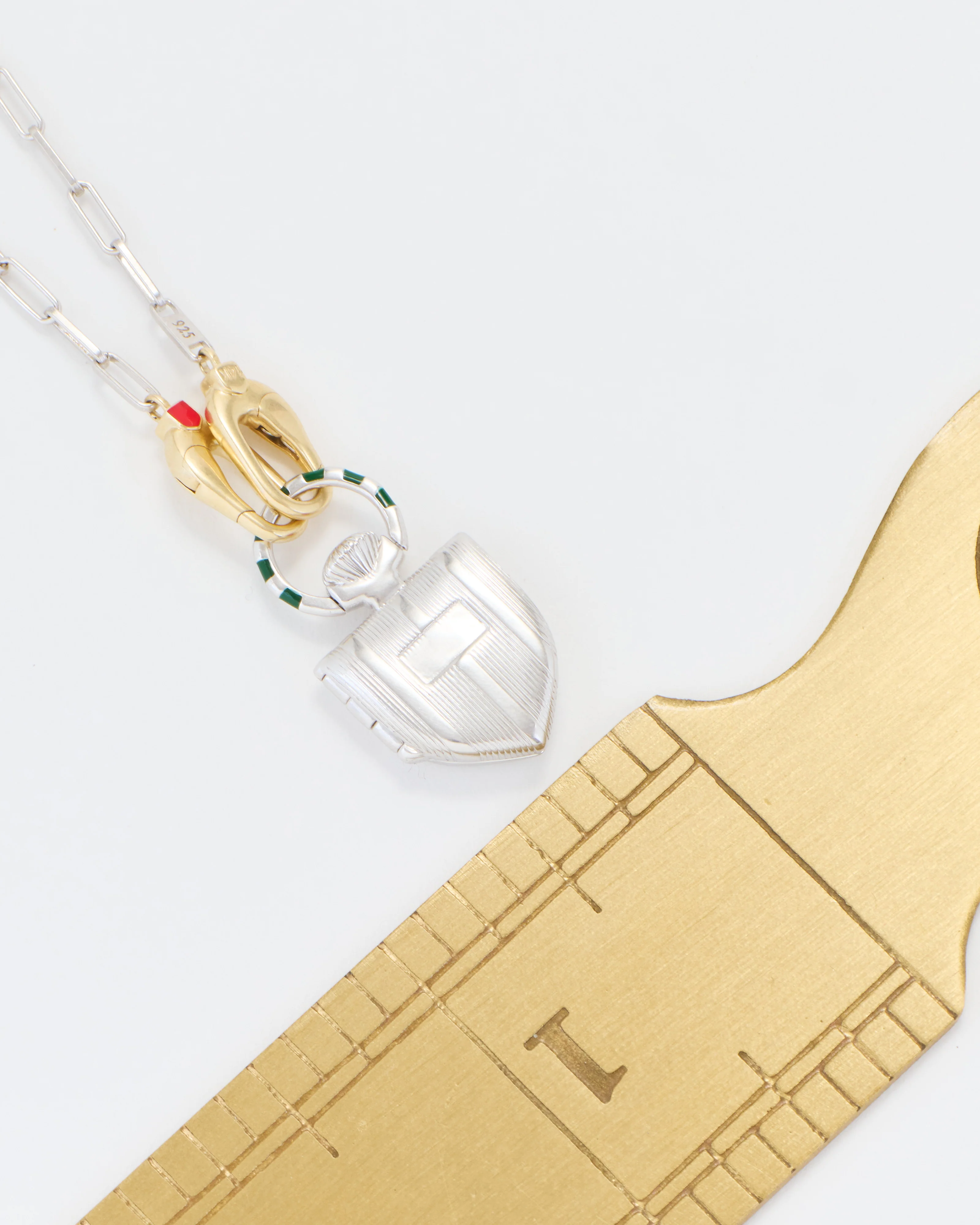the curiouser vault (ss) w/ sterling/14k paperclip chain - Image 7