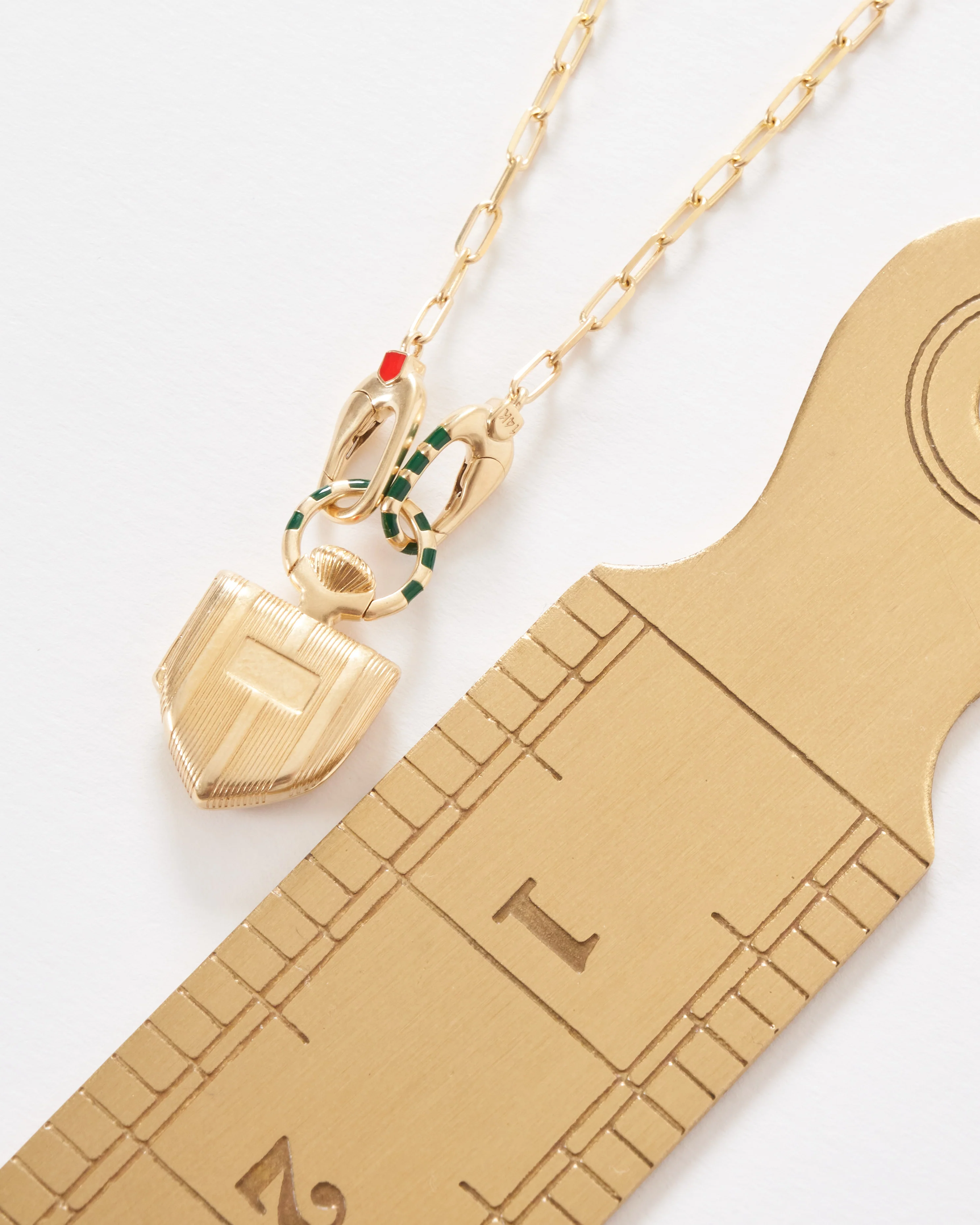 the curiouser vault w/ 14k paperclip chain stripe - Image 7