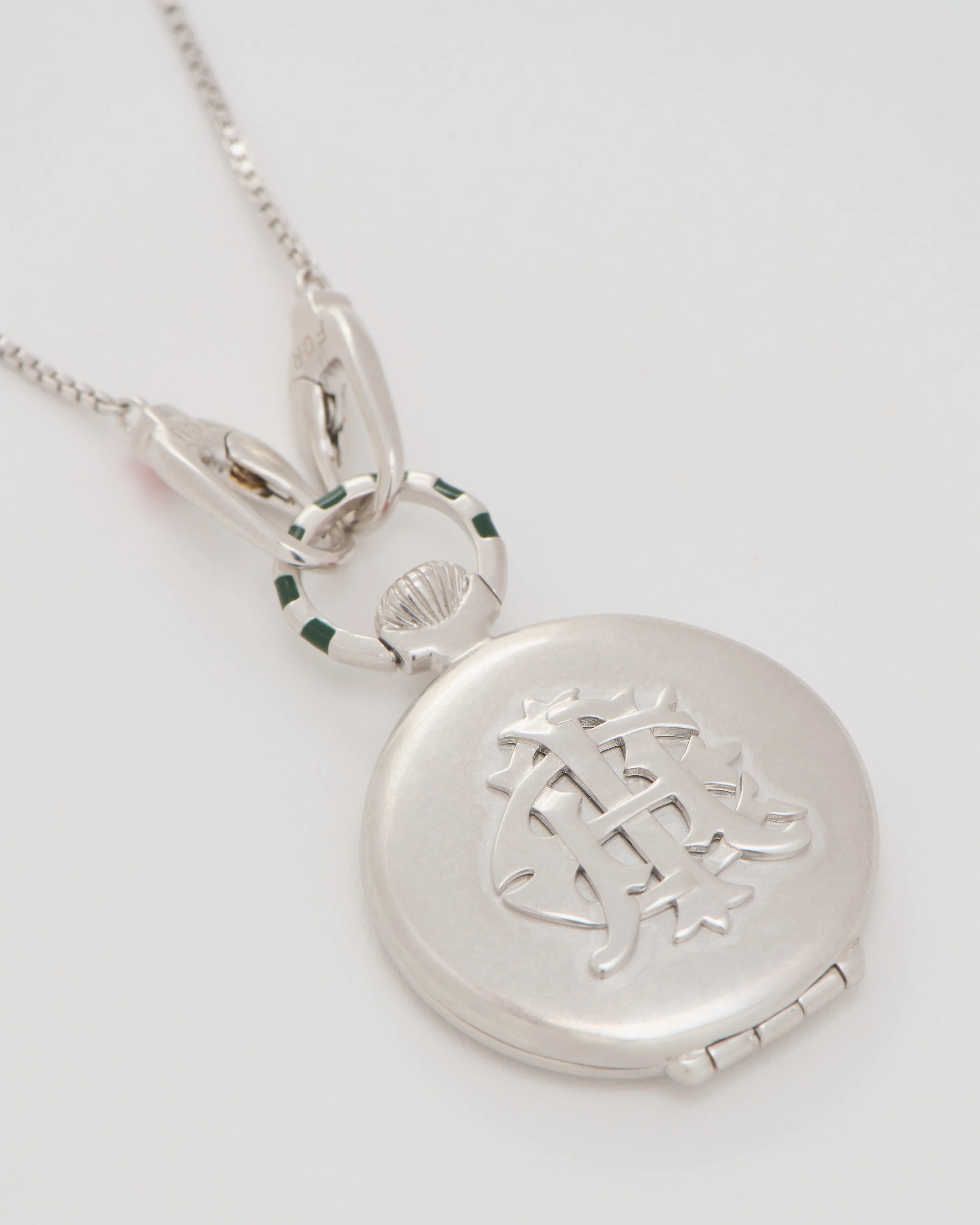 the endeavor vault (ss) w/ silver box lite chain - Image 3