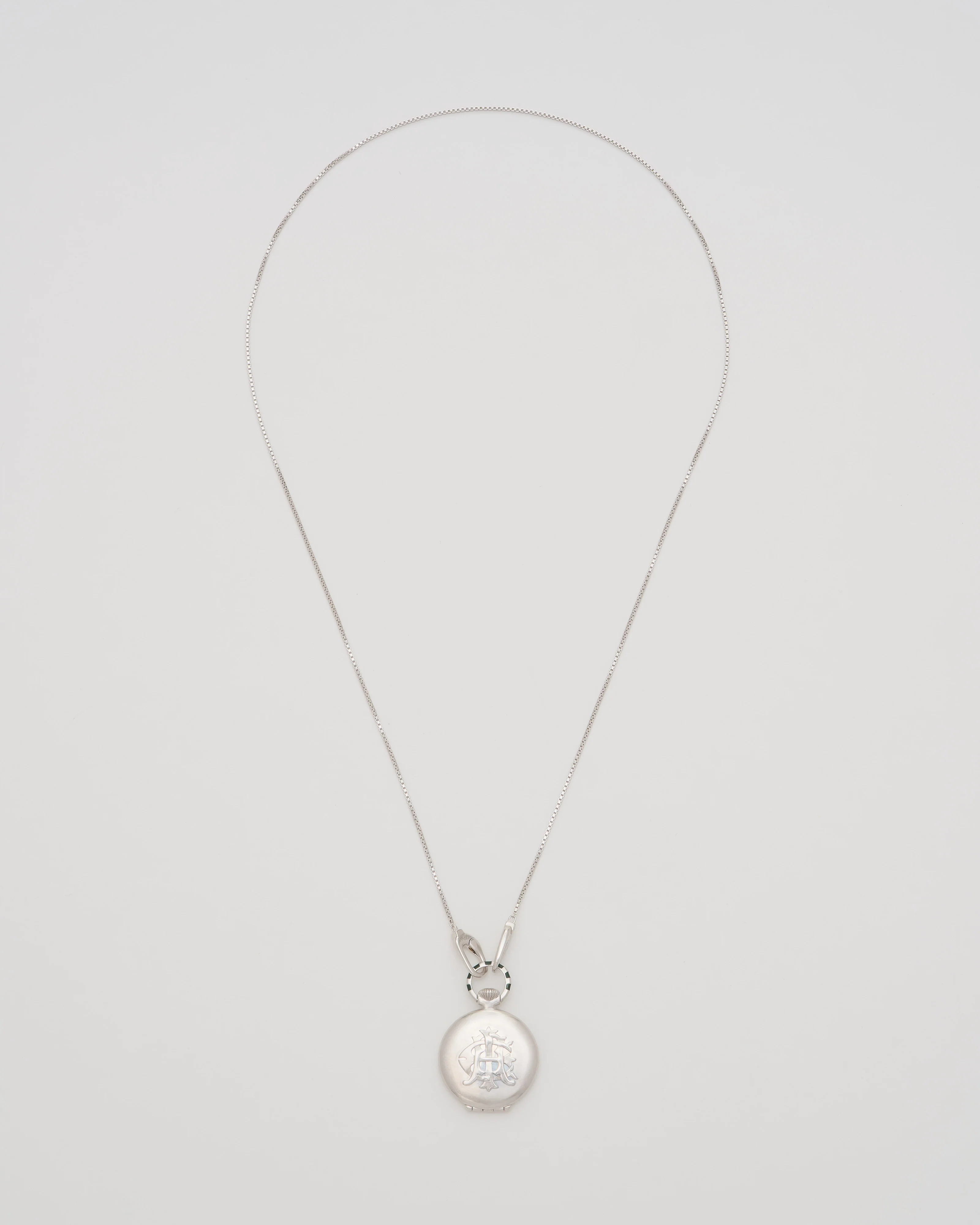 the endeavor vault (ss) w/ silver box lite chain - Image 8