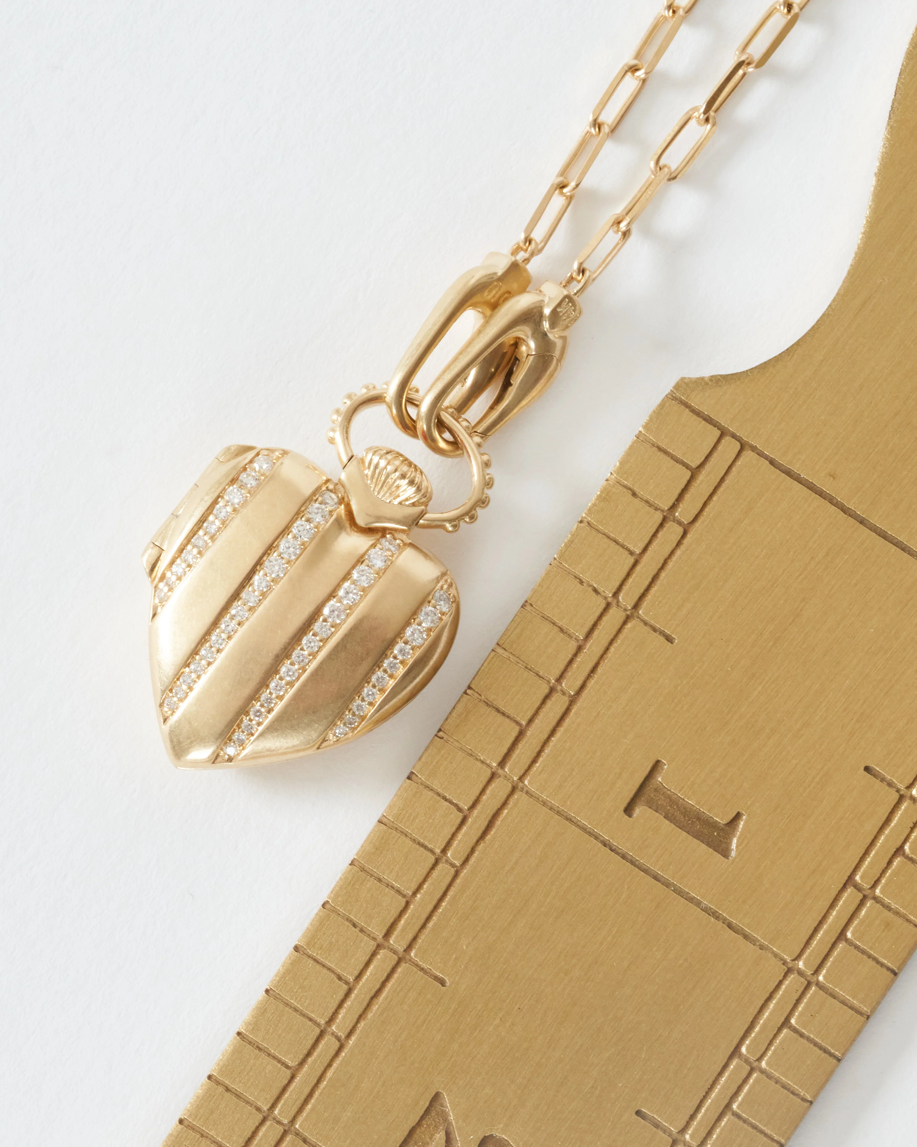 the ones vault w/ 14k paperclip chain - Image 8