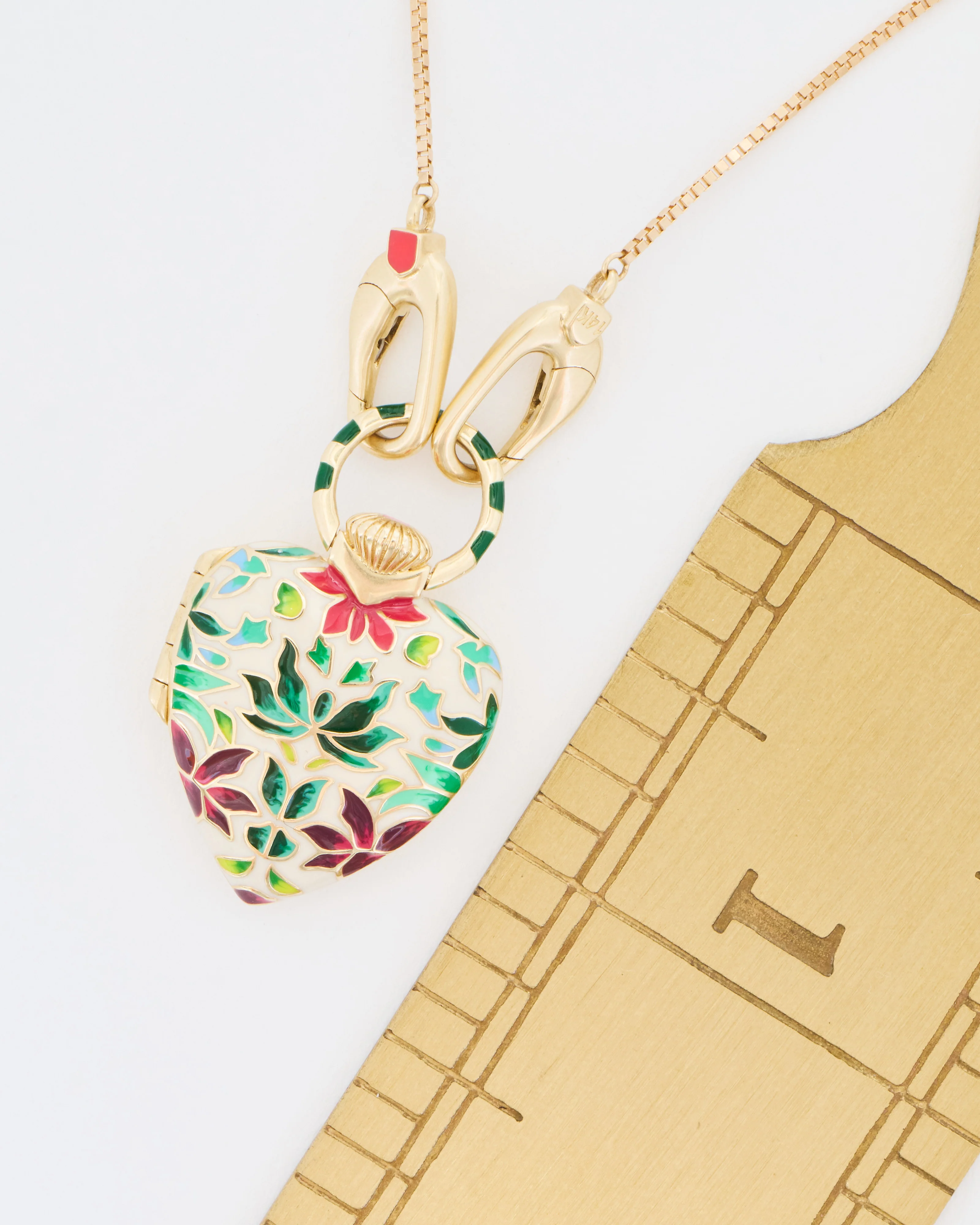 the show vault w/ box chain lite - Image 9