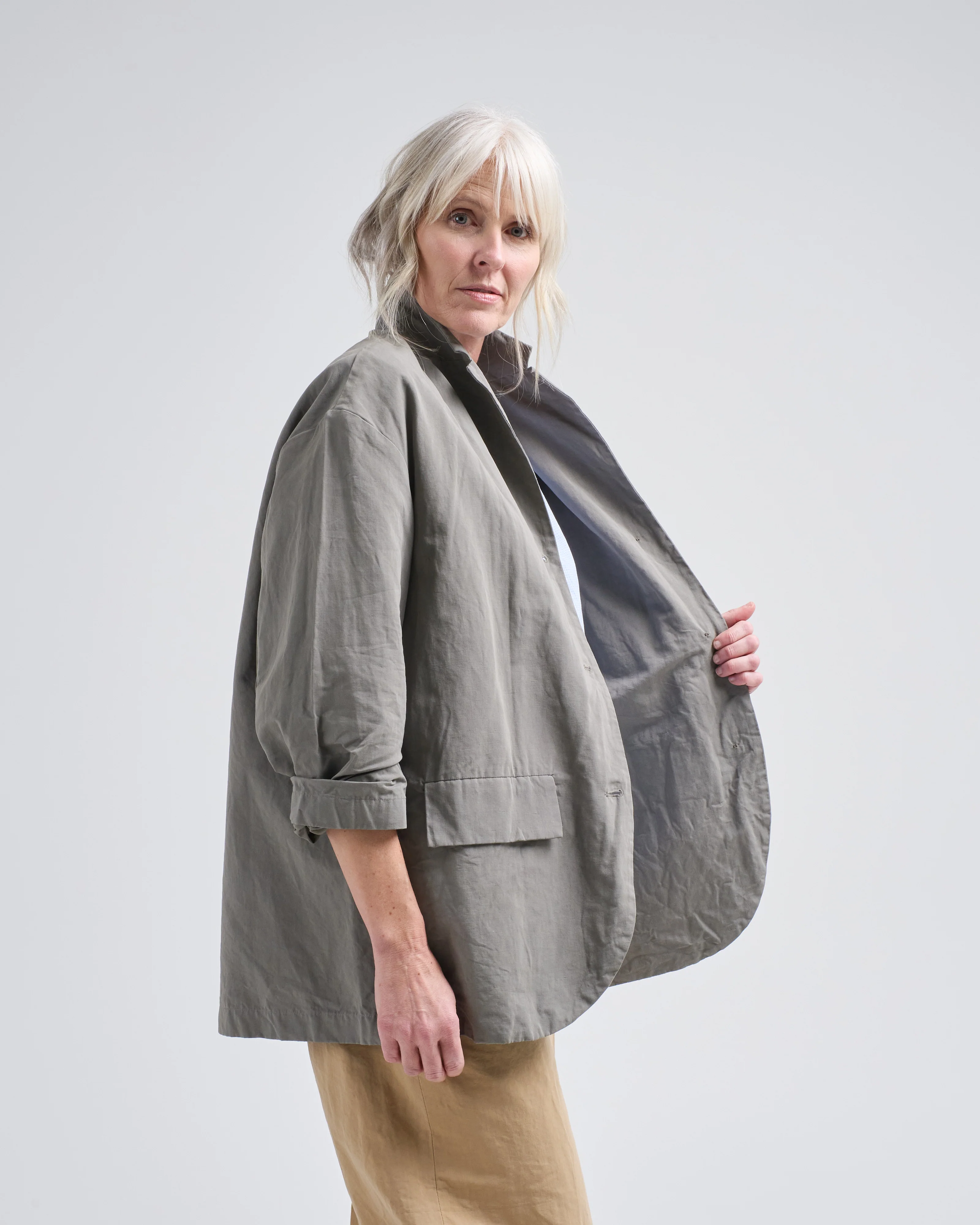 bea jacket - Image 4