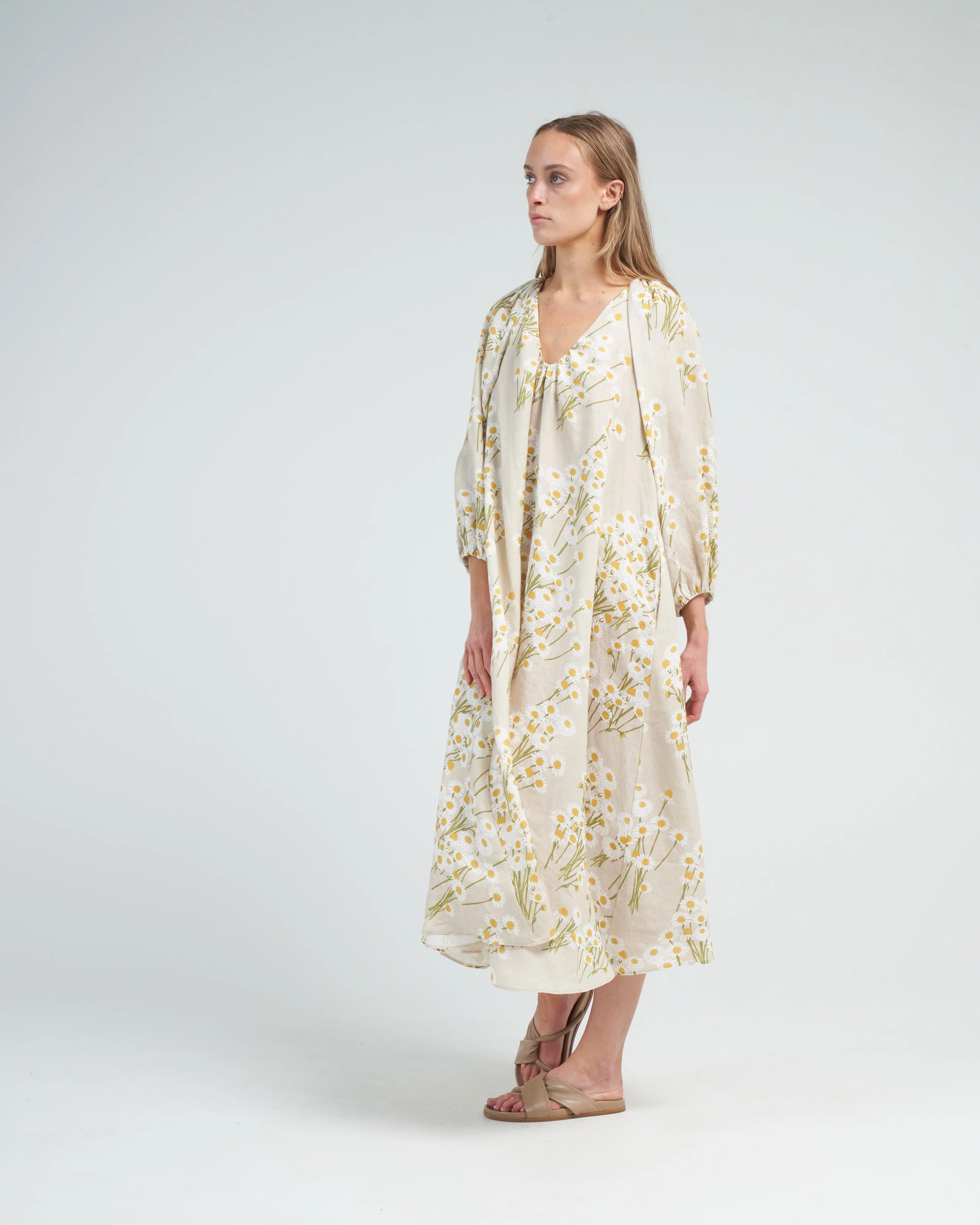 dress georgette - chamomile field beige - Image 3