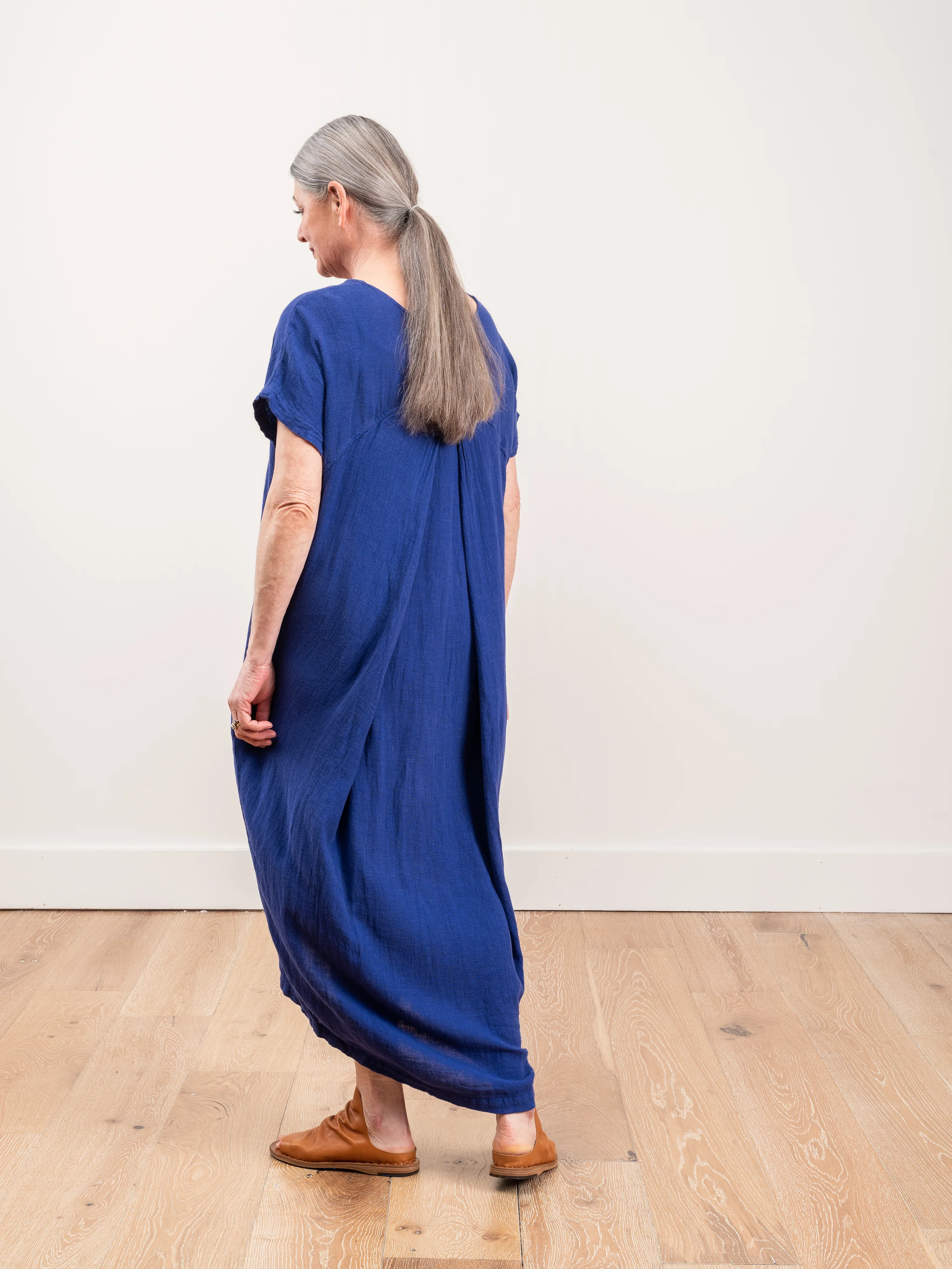 pleated cocoon - marine - Image 2