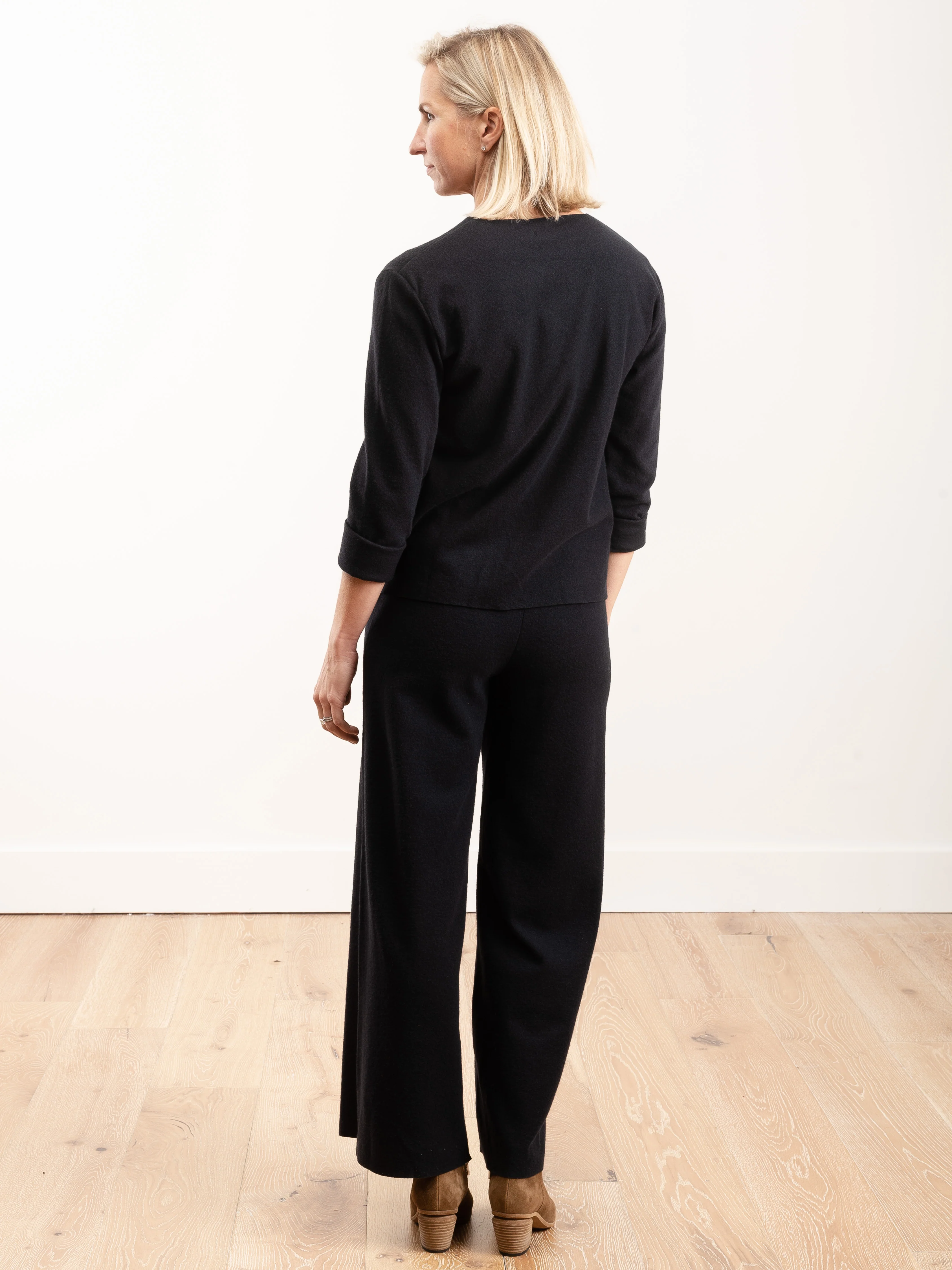 wool crewneck - midnight - Image 4