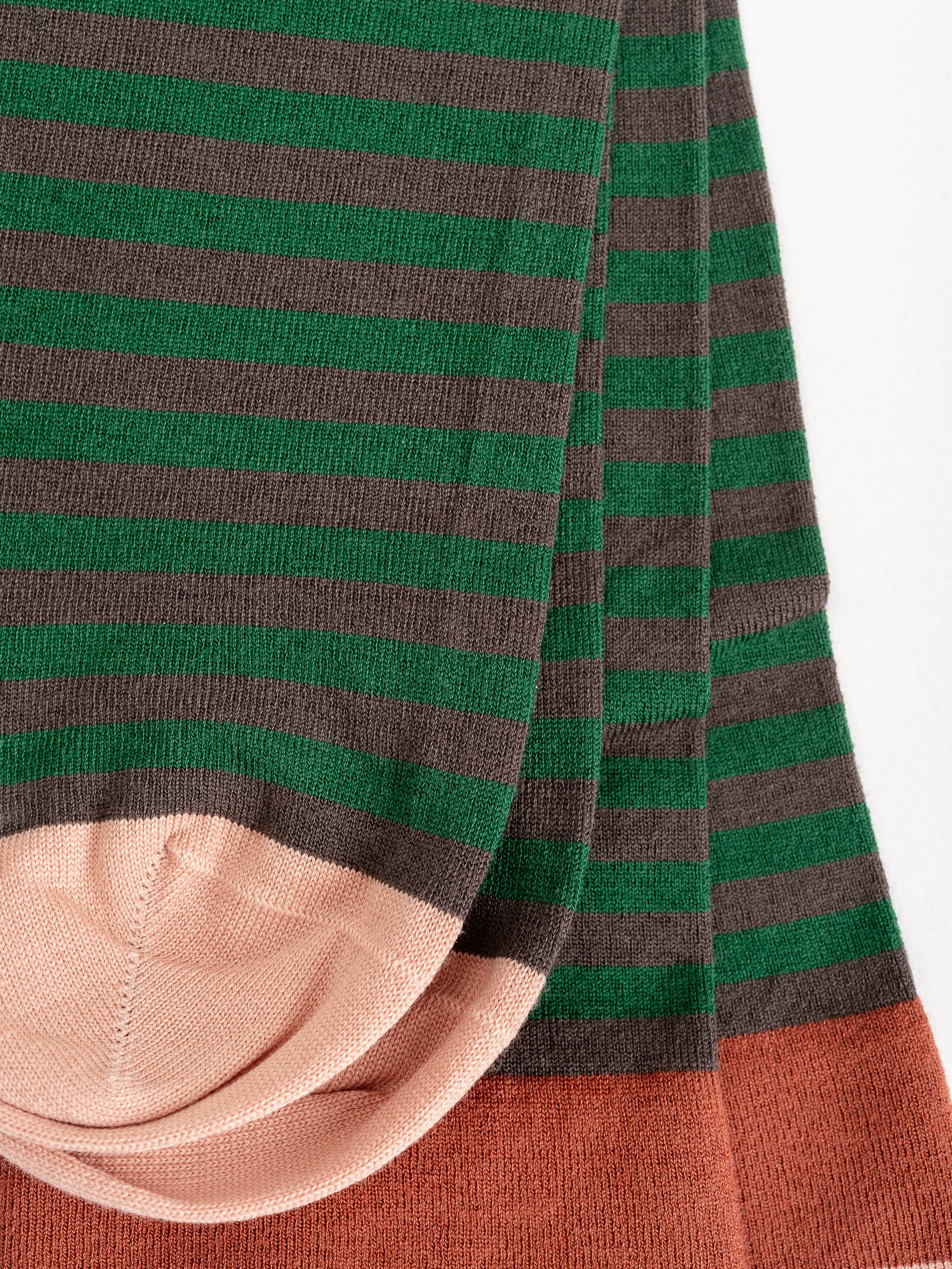 short sock - terre d'ombre w/ green stripe - Image 3