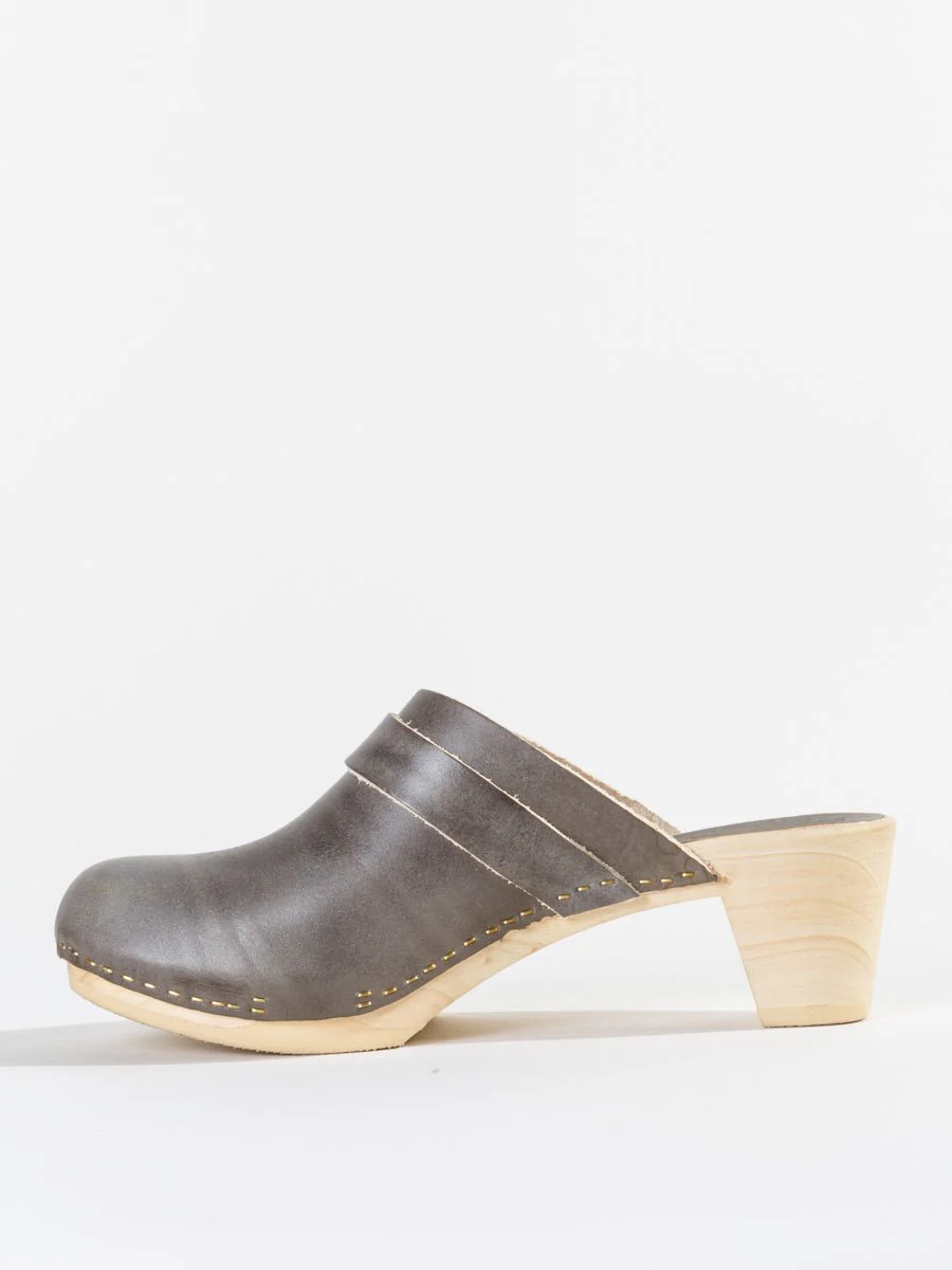 closed toe clog - kaki - Image 2