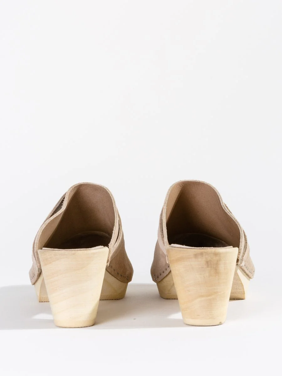close toe clog - sable suede - Image 4