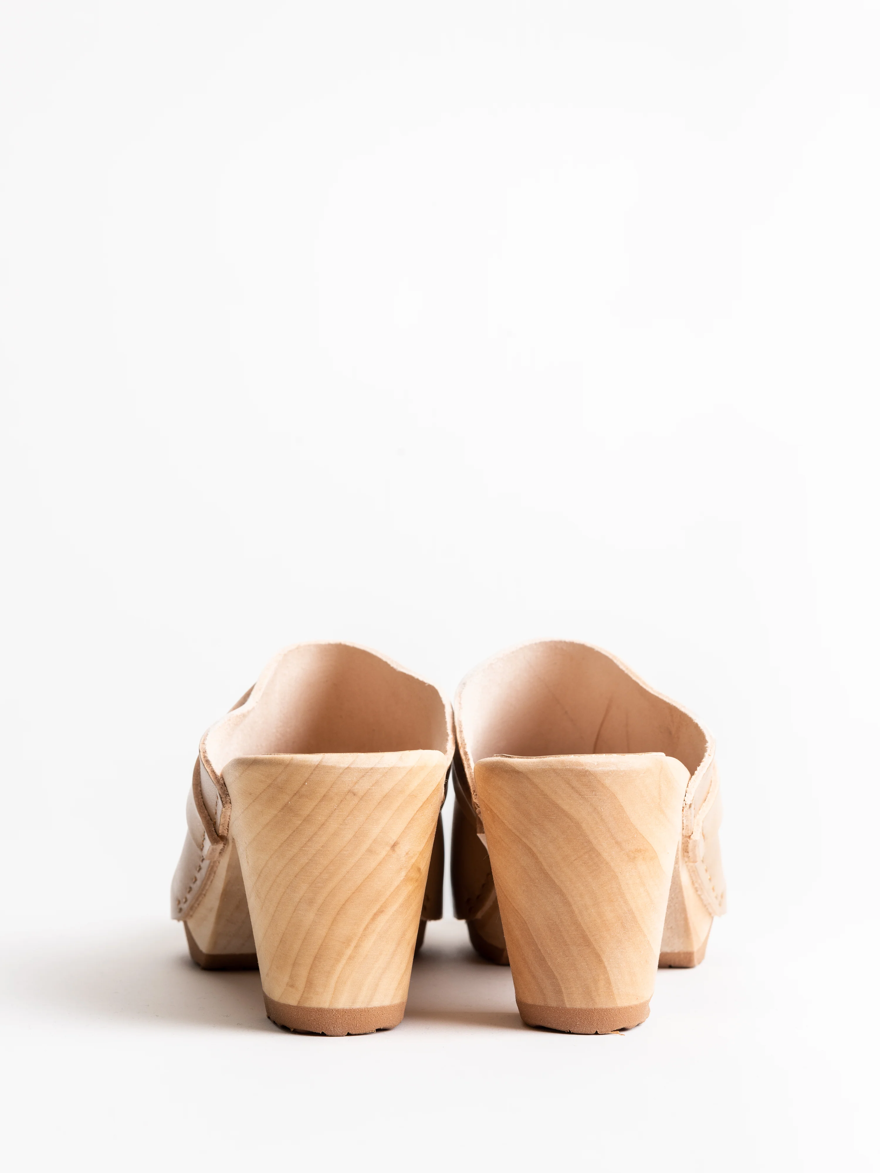 closed toe high clog - beige - Image 5