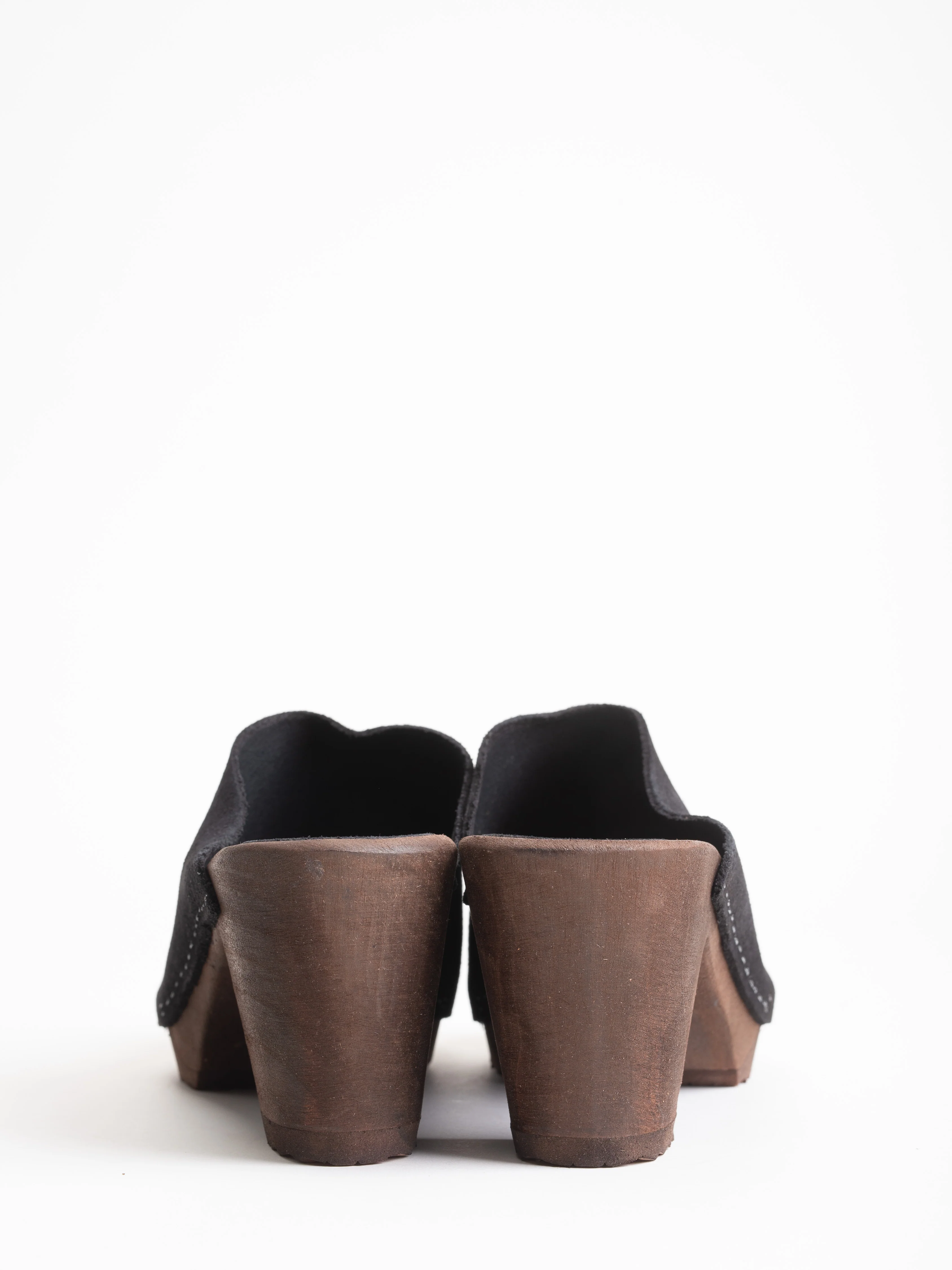 kety suede clog - black - Image 5