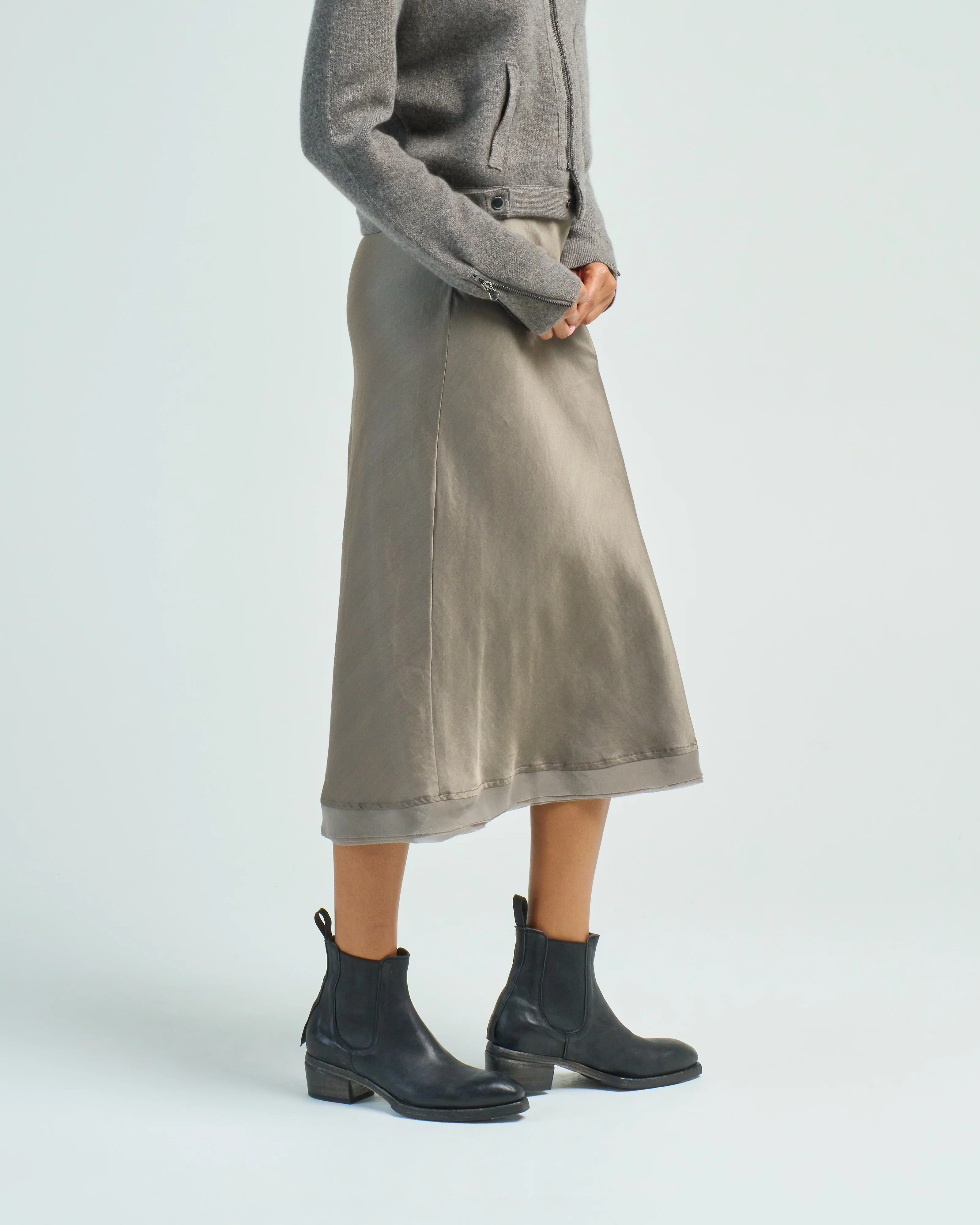 3/4 garbo skirt - Image 3