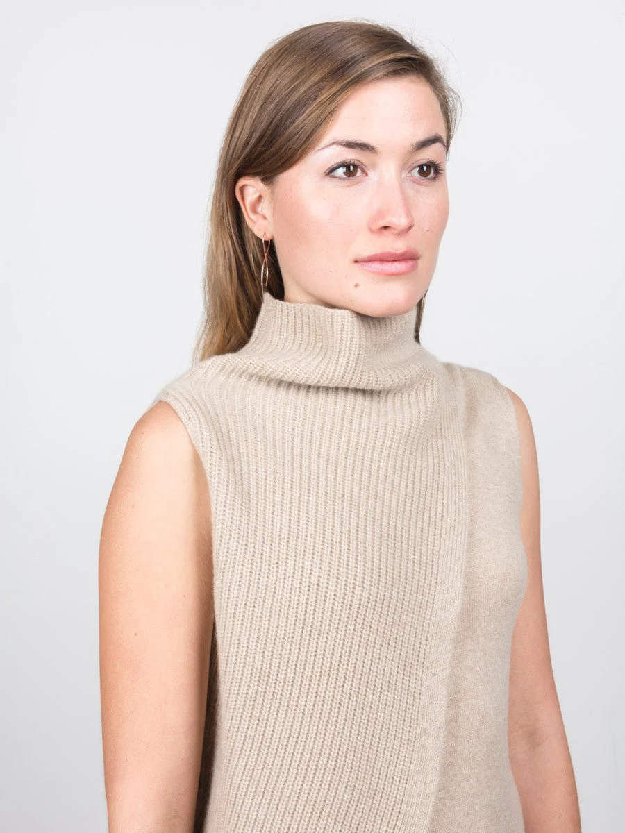 feo funnel sweater - Image 4
