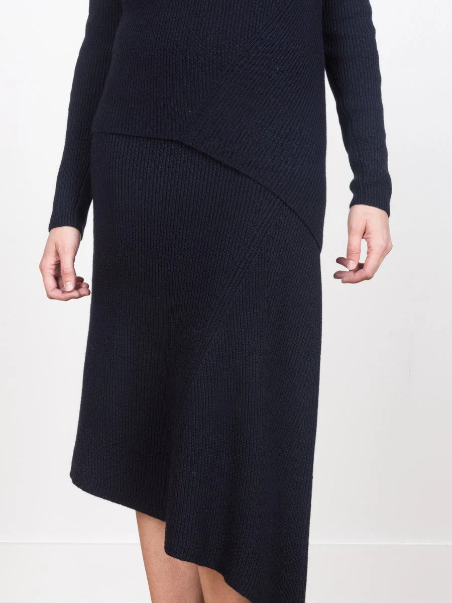 fleet skirt - Image 2