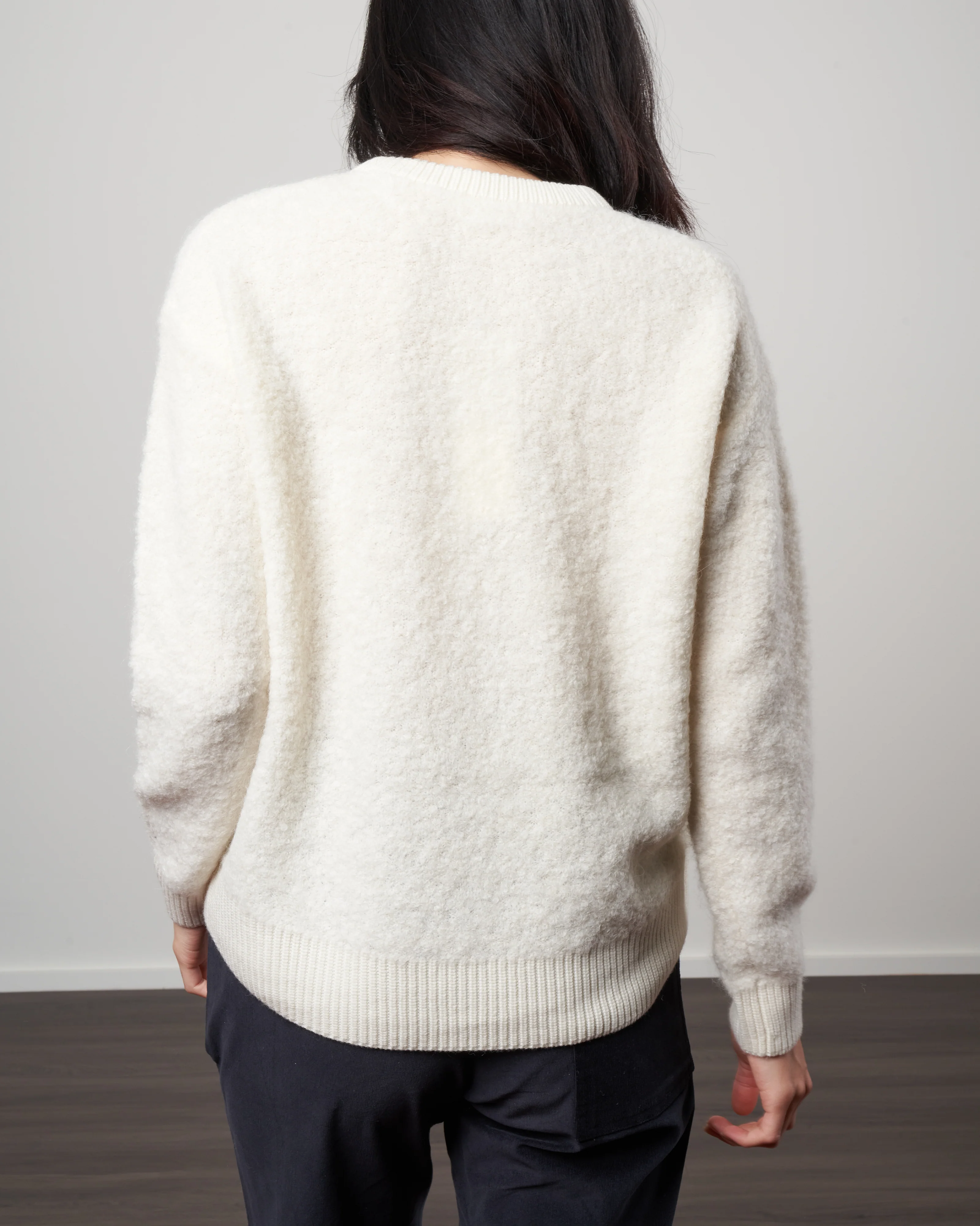 alpaca simple crew neck sweater - white - Image 4