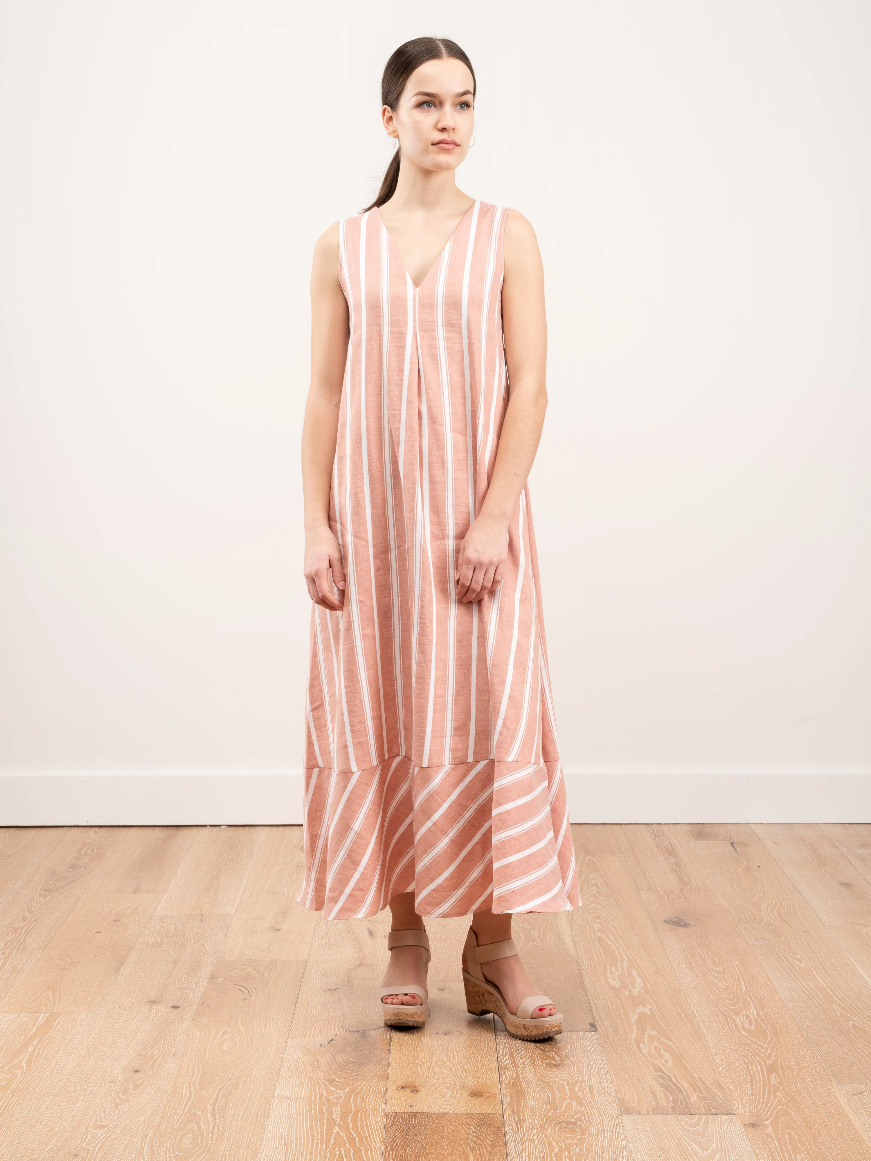 linen blend sleeveless dress
