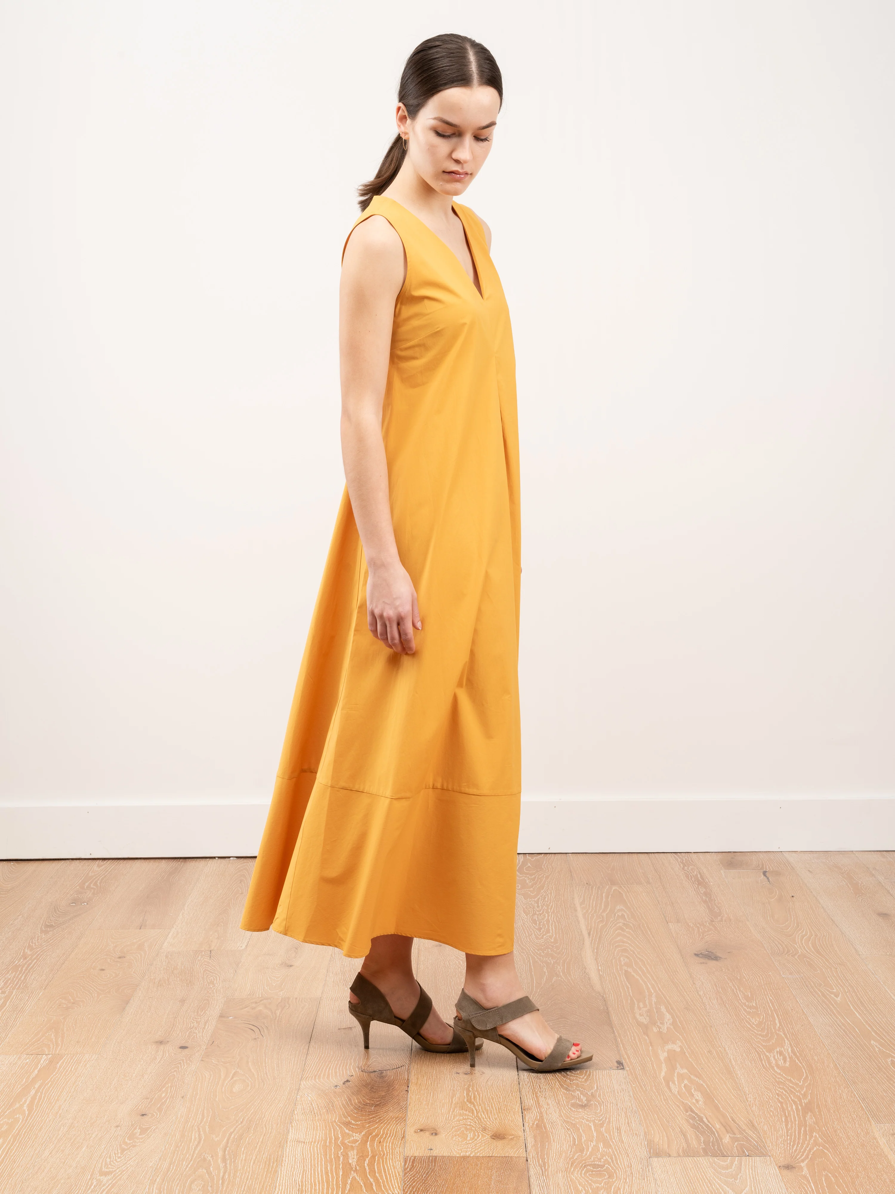 sleeveless dress - Image 2