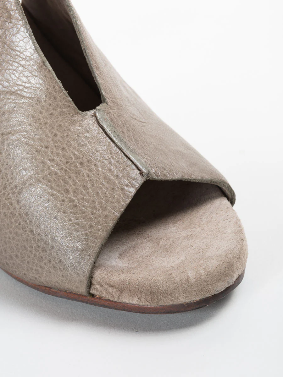 nikki heel - grey - Image 6