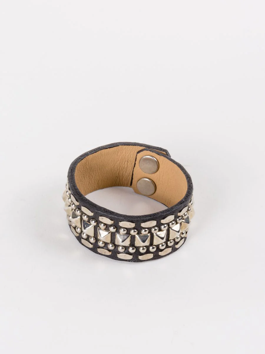 petra cuff - black aniline - Image 3