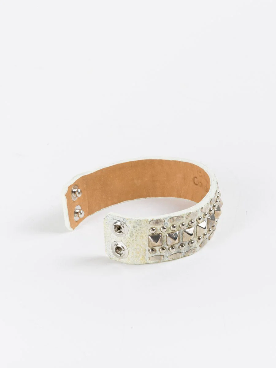 petra cuff - white iguana - Image 4