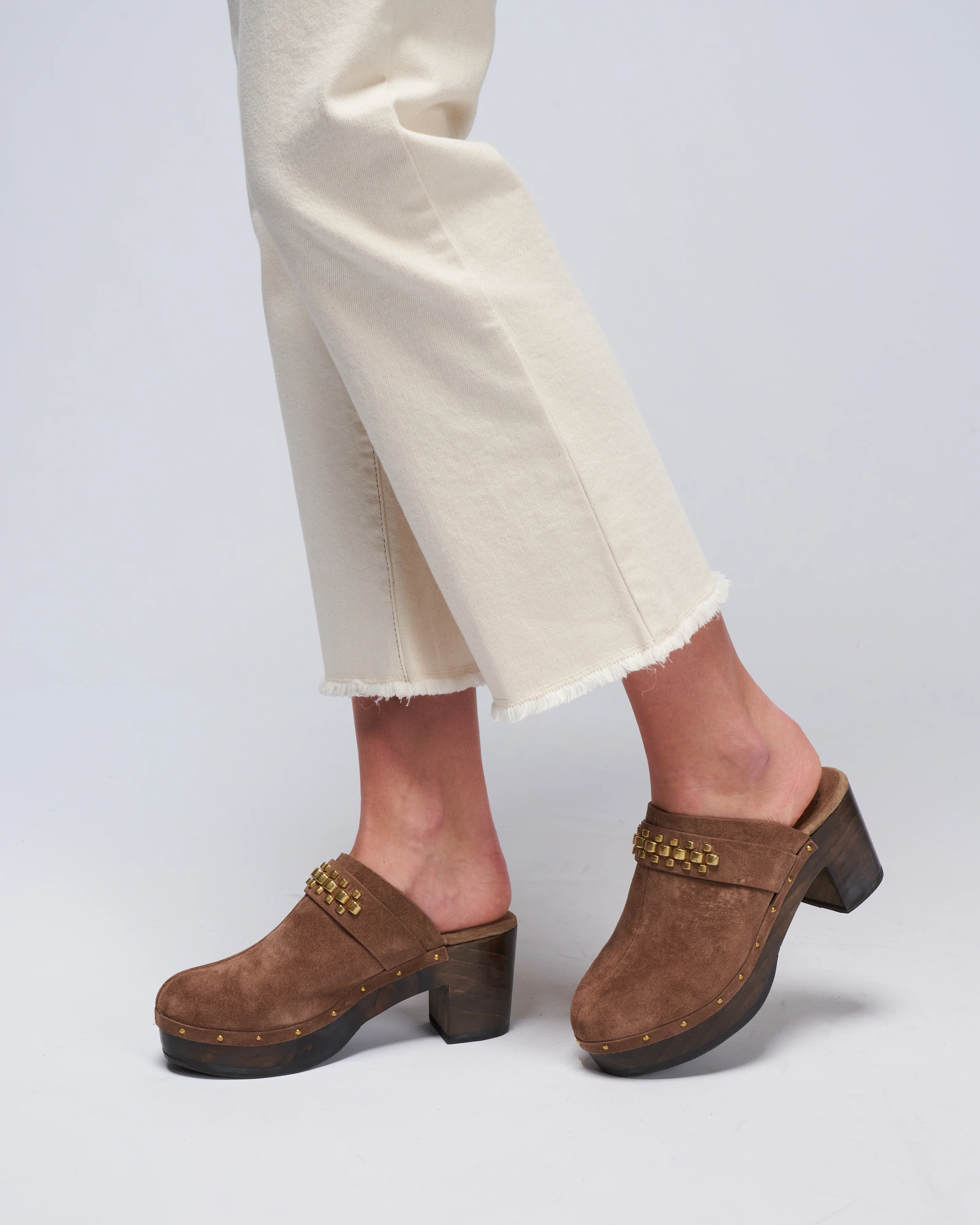 rolex closed toe clog - woodsmoke suede brass - Image 2