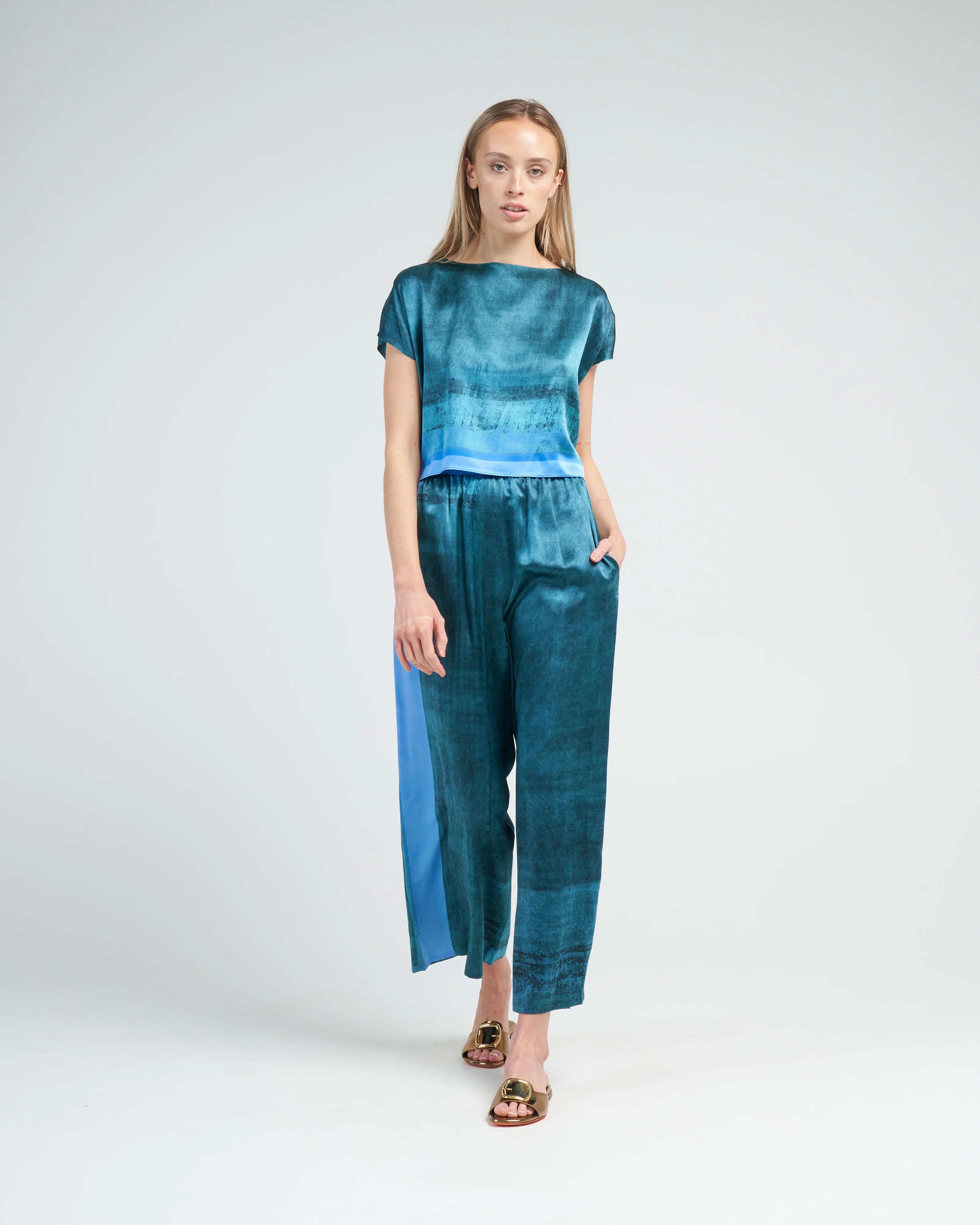 boxy crop tee - glacier - Image 2