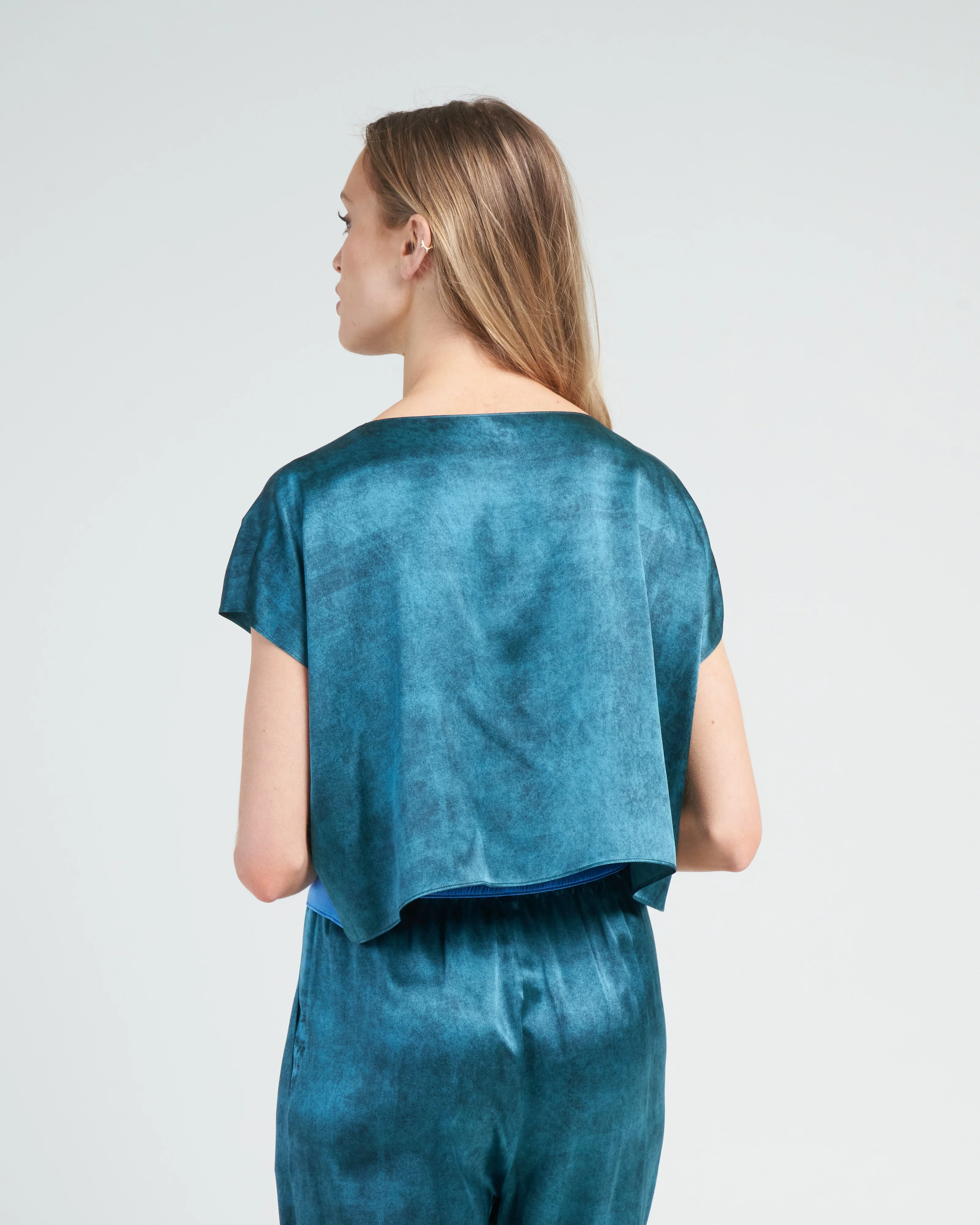 boxy crop tee - glacier - Image 4