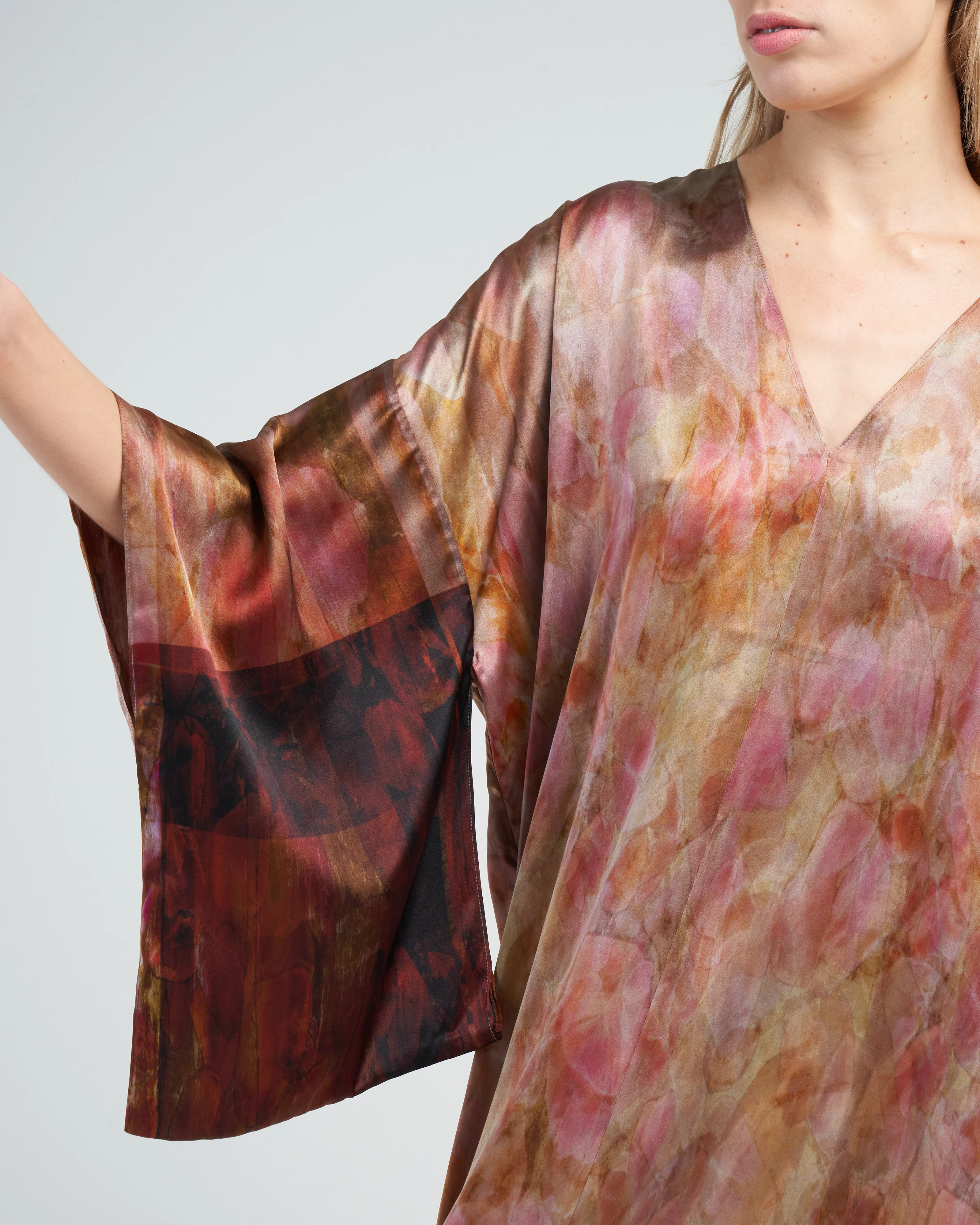kimono dress - bouquet - Image 5