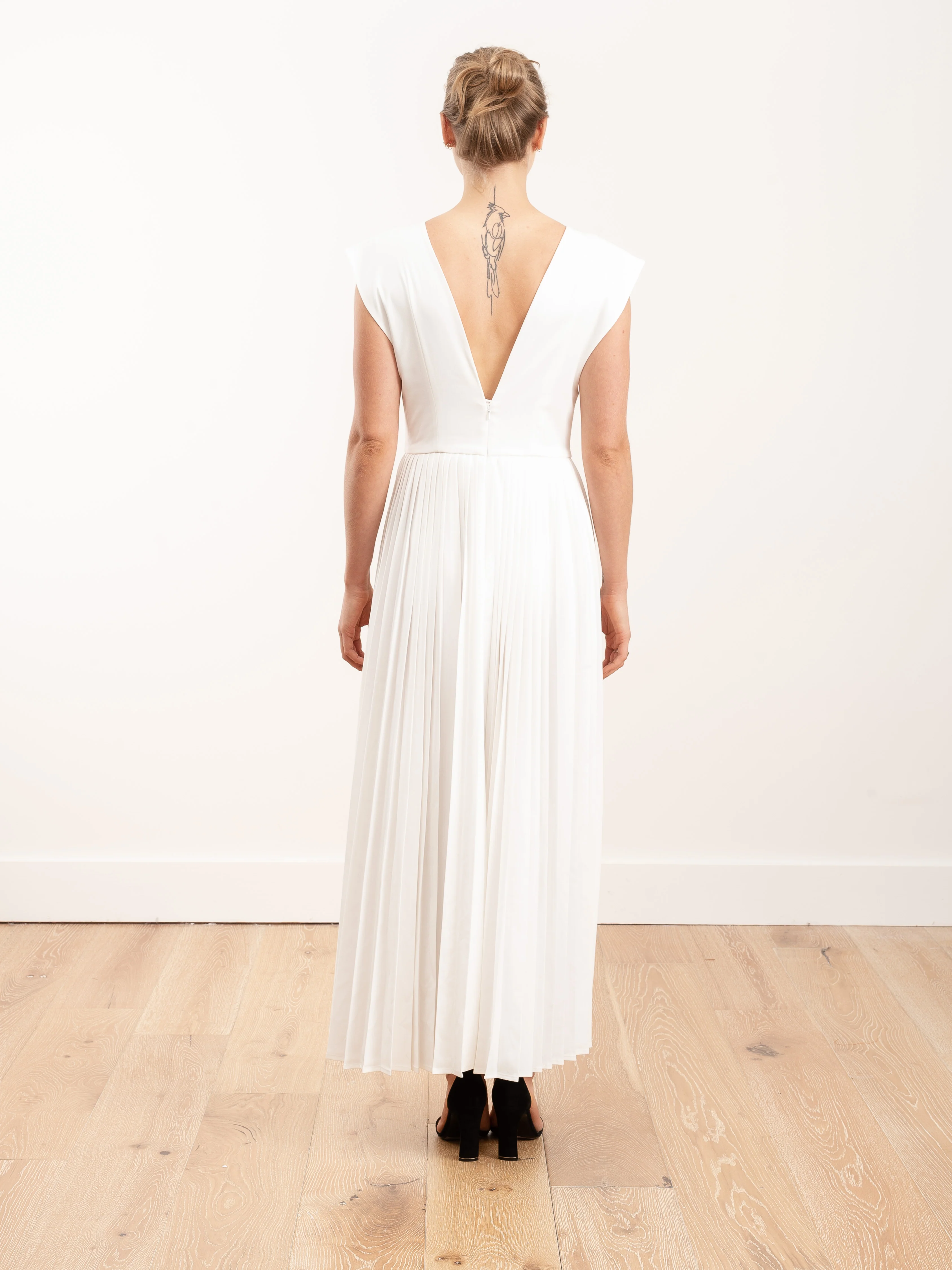 pleasted long dress deep vee - Image 6