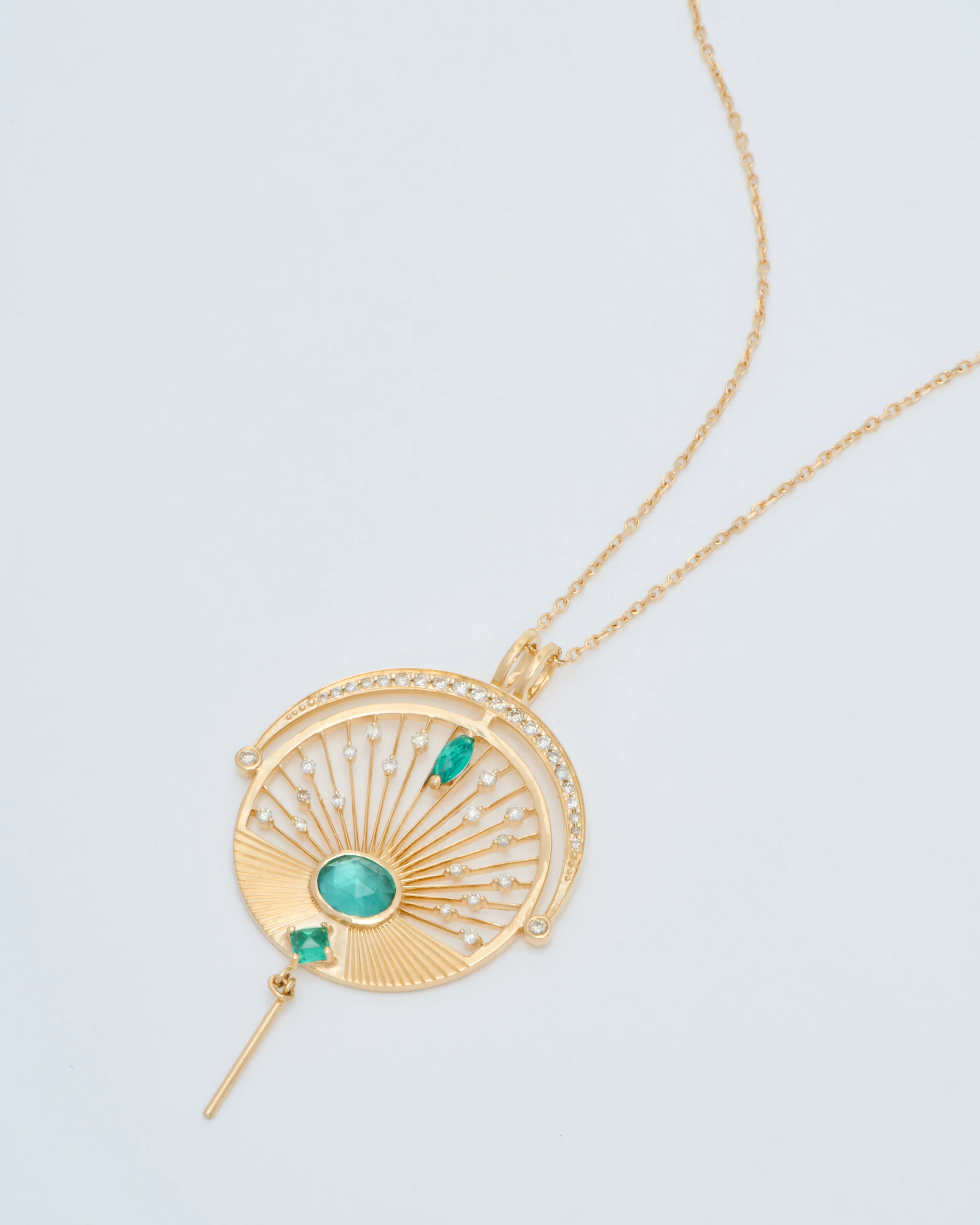 emerald and diamonds sunrise necklace - Image 2