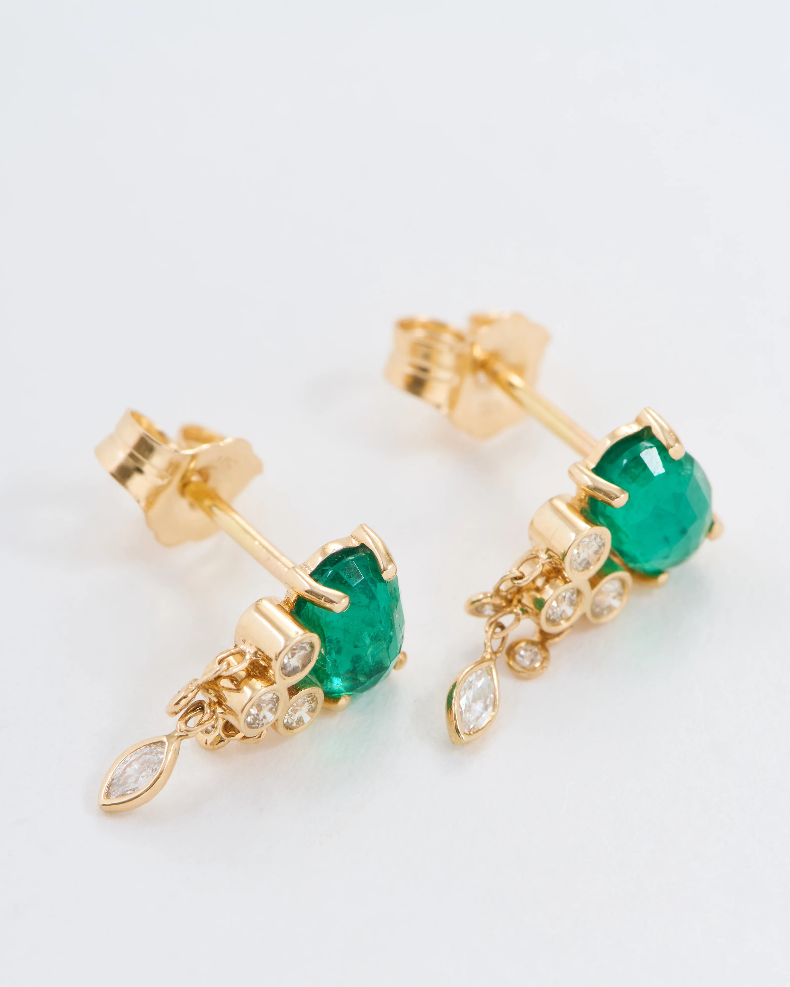 jellyfish emerald and diamonds earrings - Image 3