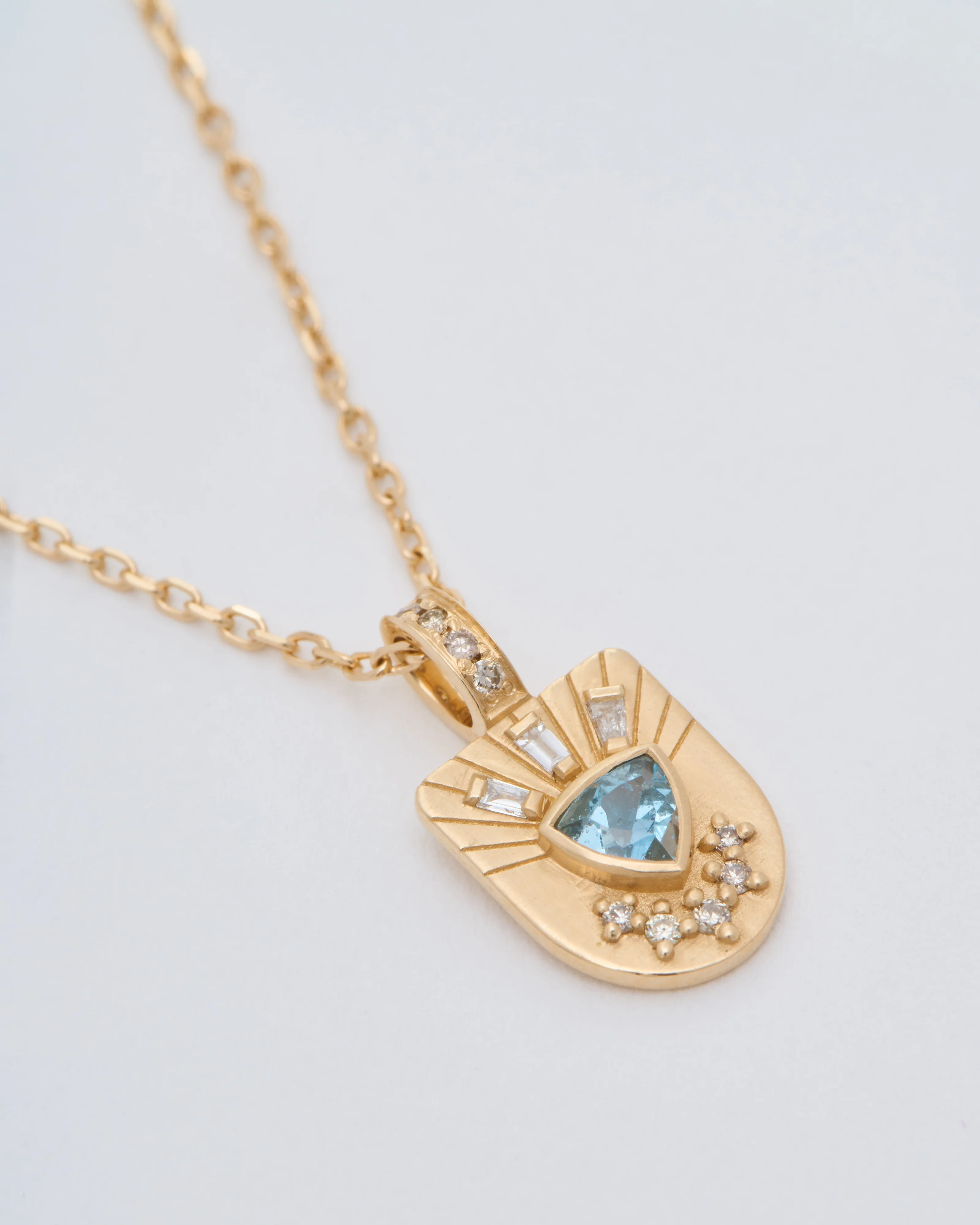 small aquamarine plate neckalce - Image 3