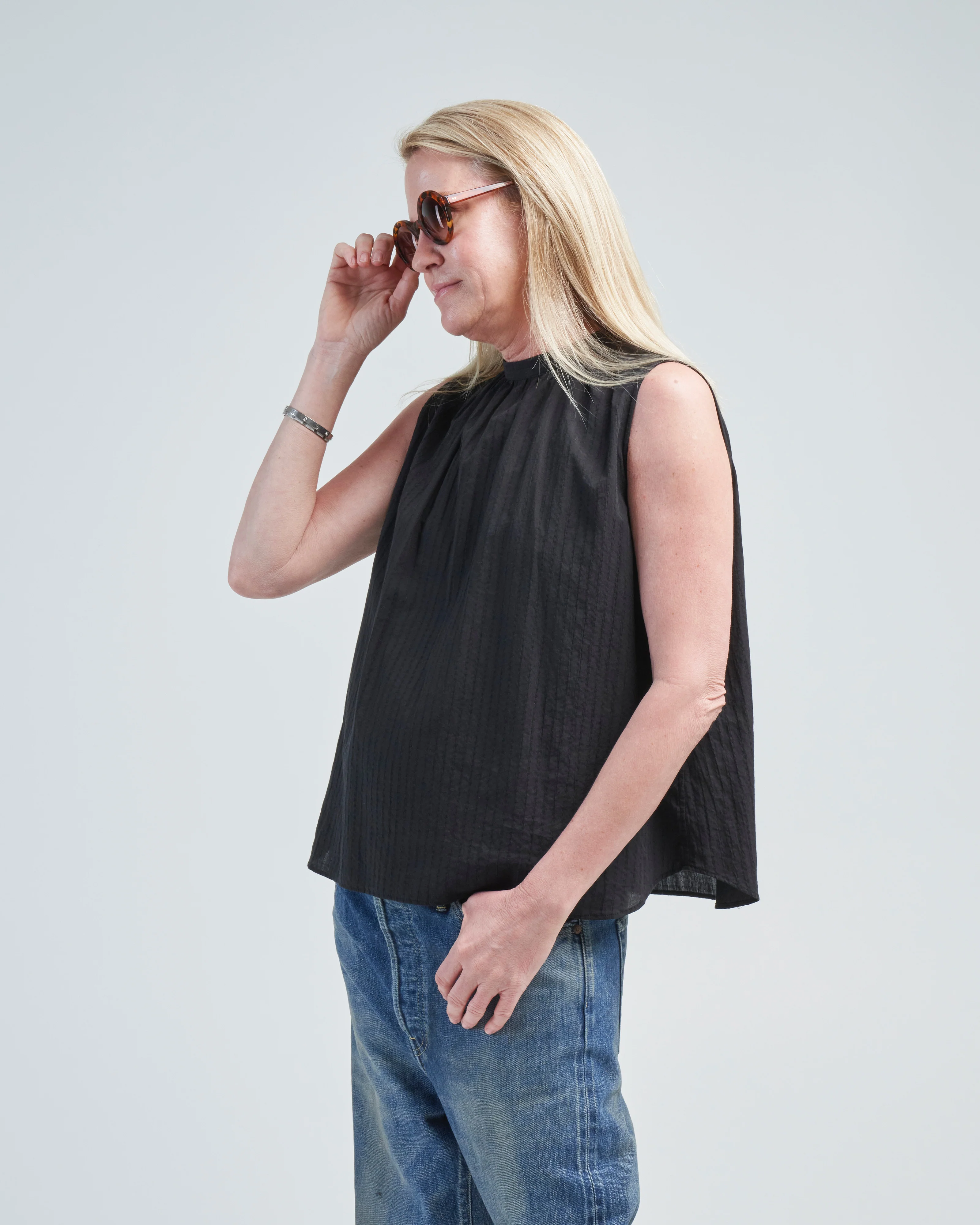 band collar sleeveless shirt - Image 4