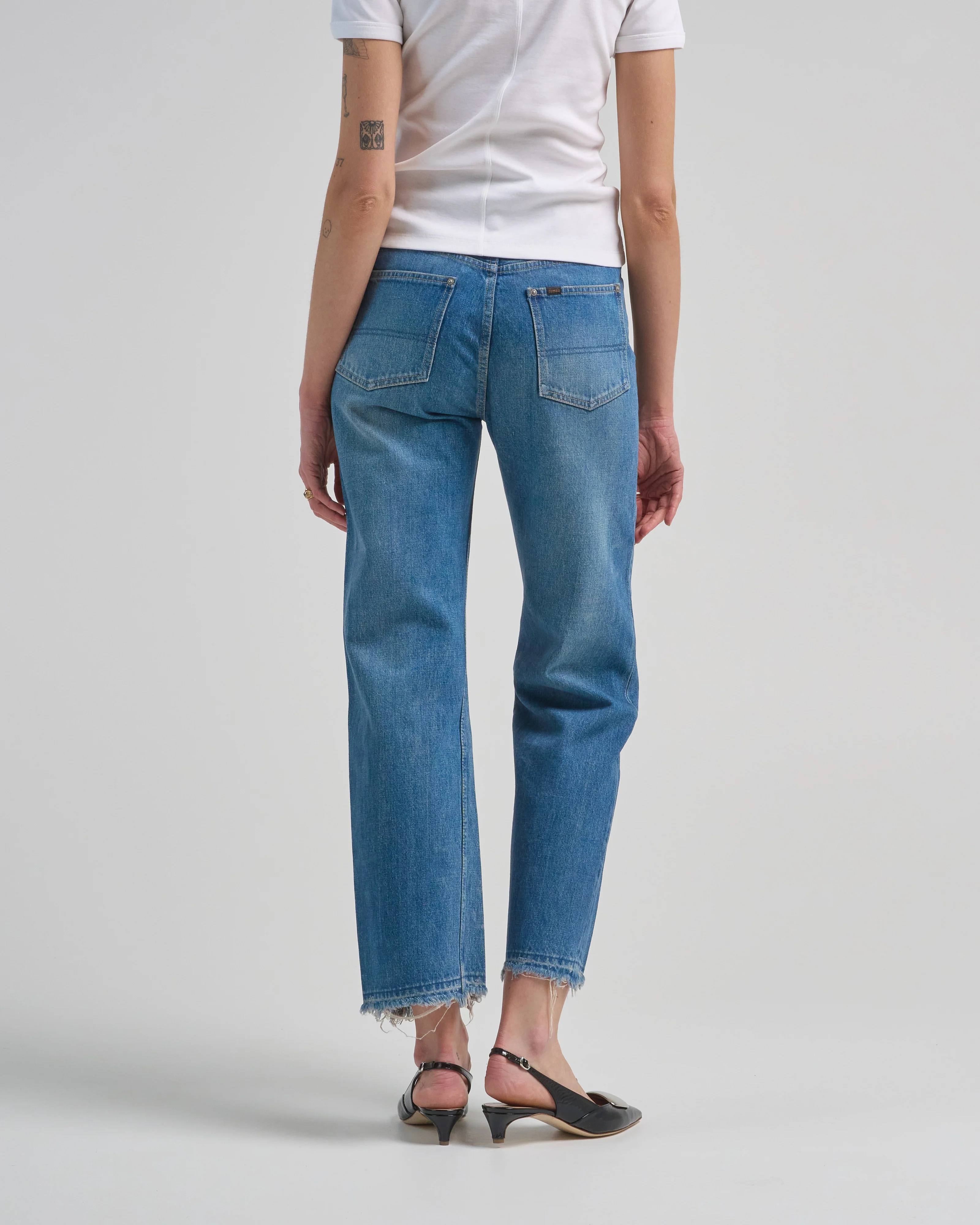 narrow straight cut jeans - Image 4