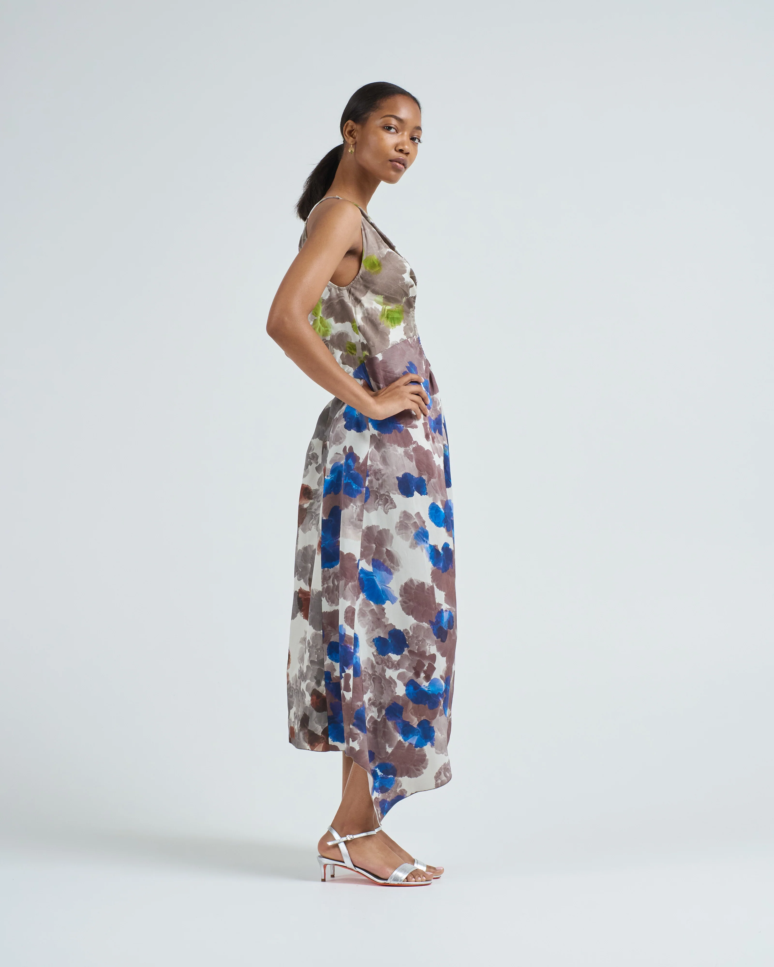 dafina v-neck dress - Image 3