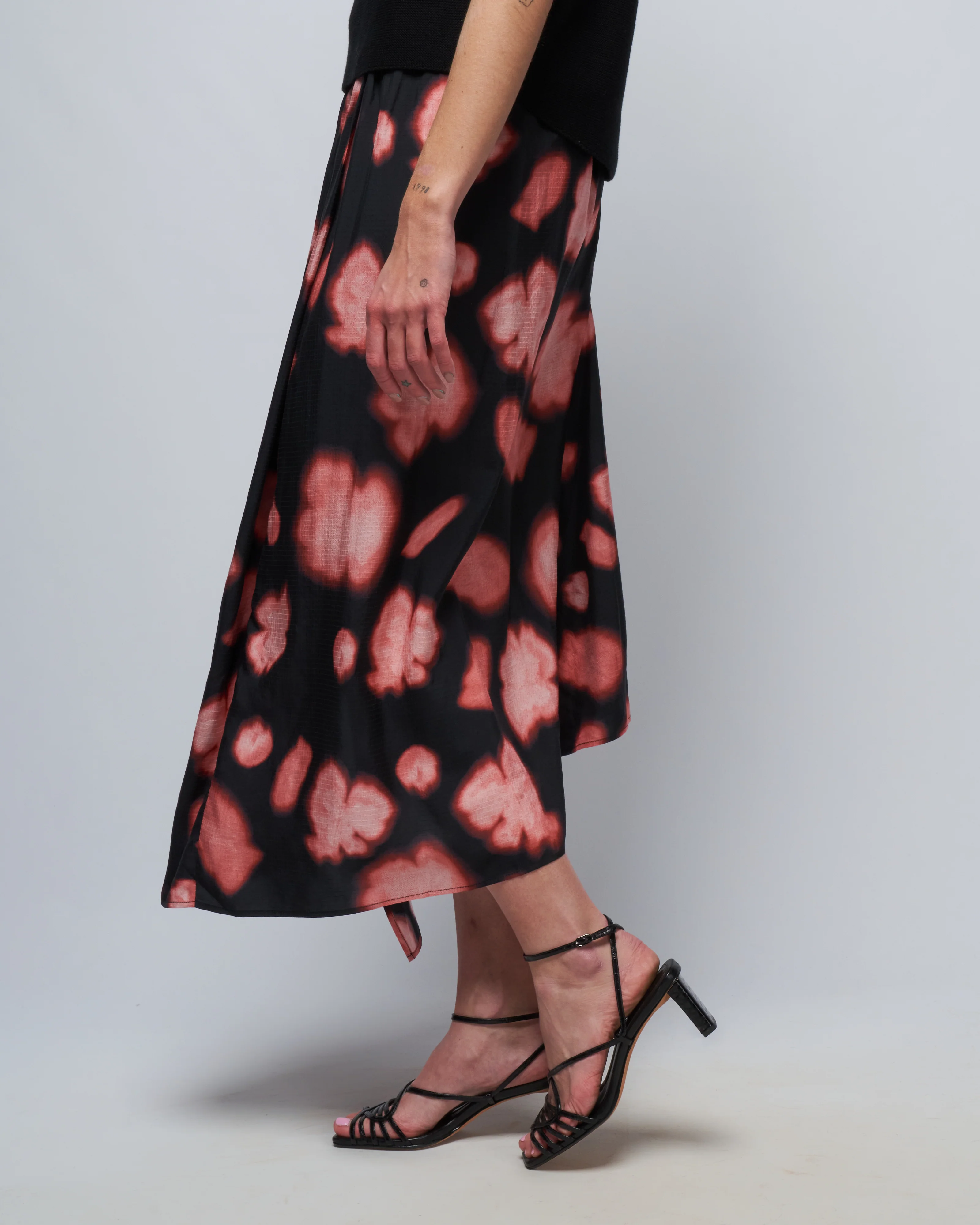 fluid elastic waistband skirt - coral leaves - Image 2