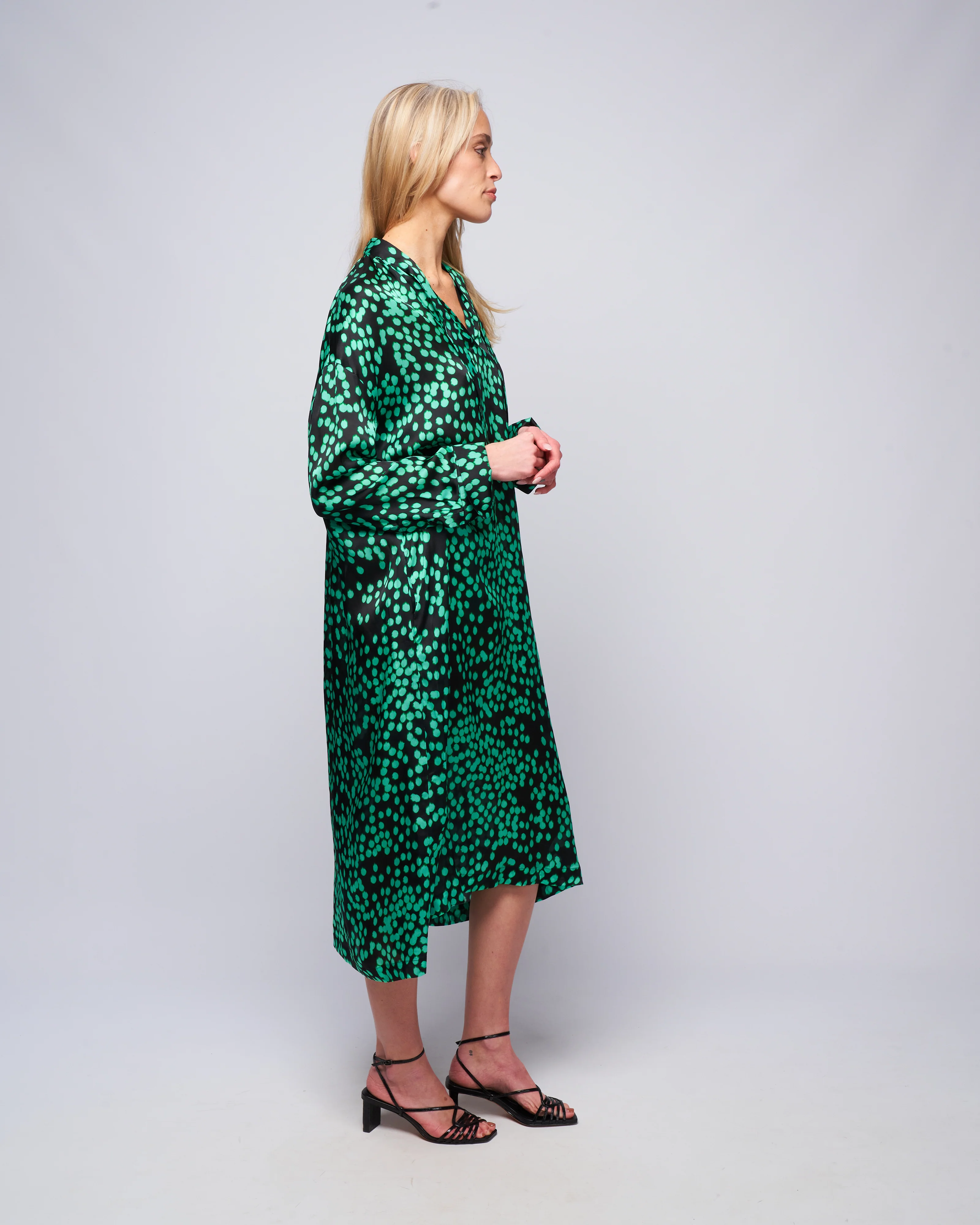 oversized shirt dress with gathered neckline & bow - green dots - Image 3