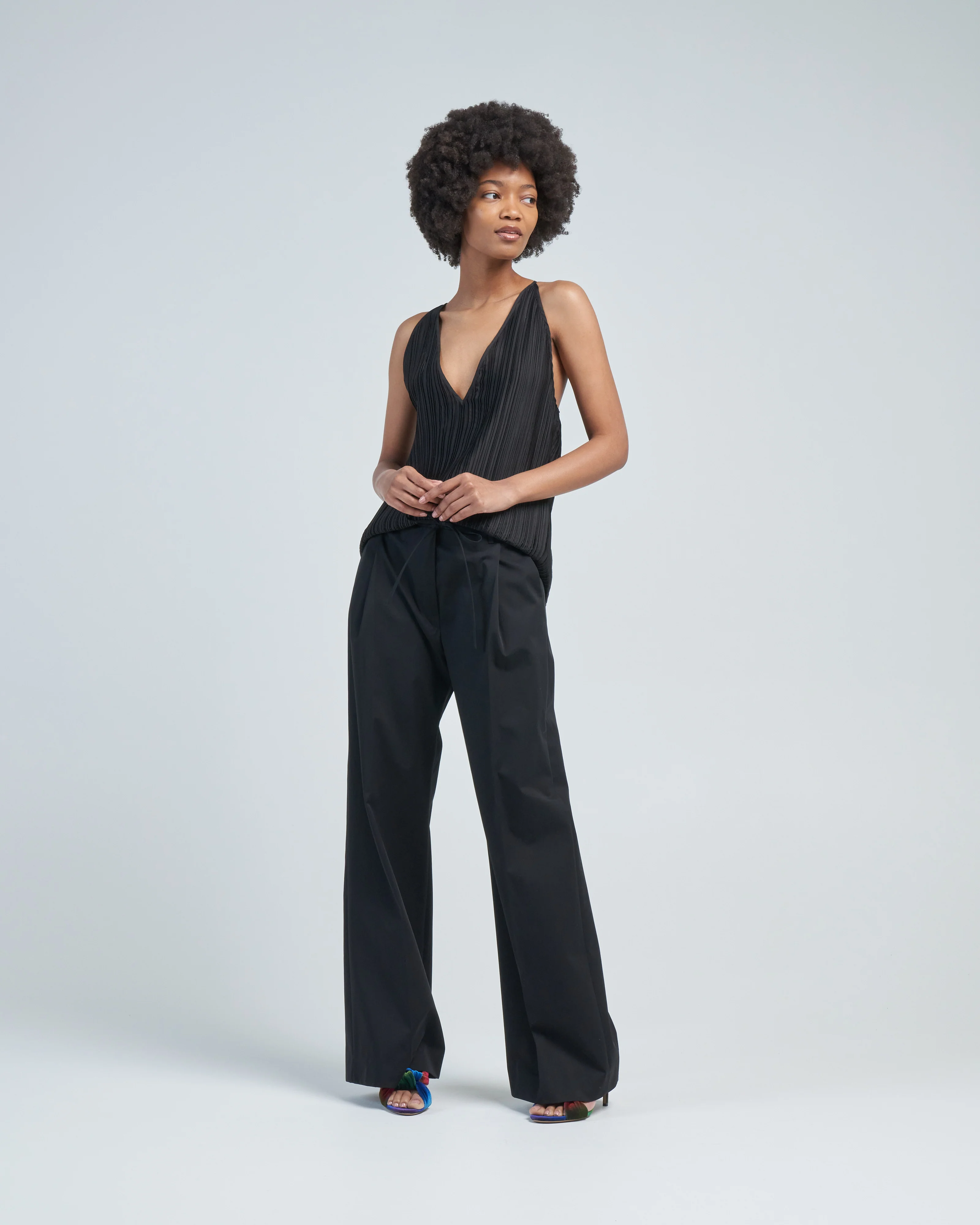 sleeveless vneck - Image 3